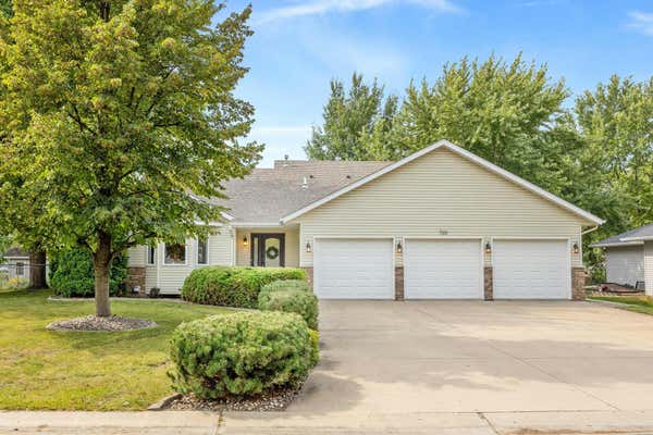 720 ROBERTS ST SW, HUTCHINSON, MN 55350 - Image 1