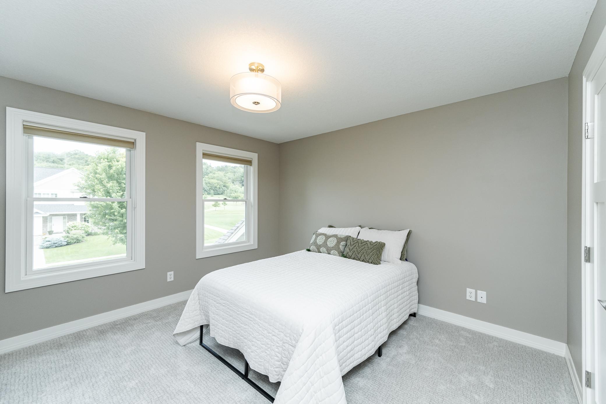 Rochester, Minnesota, 55902, United States, 6 Bedrooms Bedrooms, ,4 BathroomsBathrooms,Residential,Active,1888994