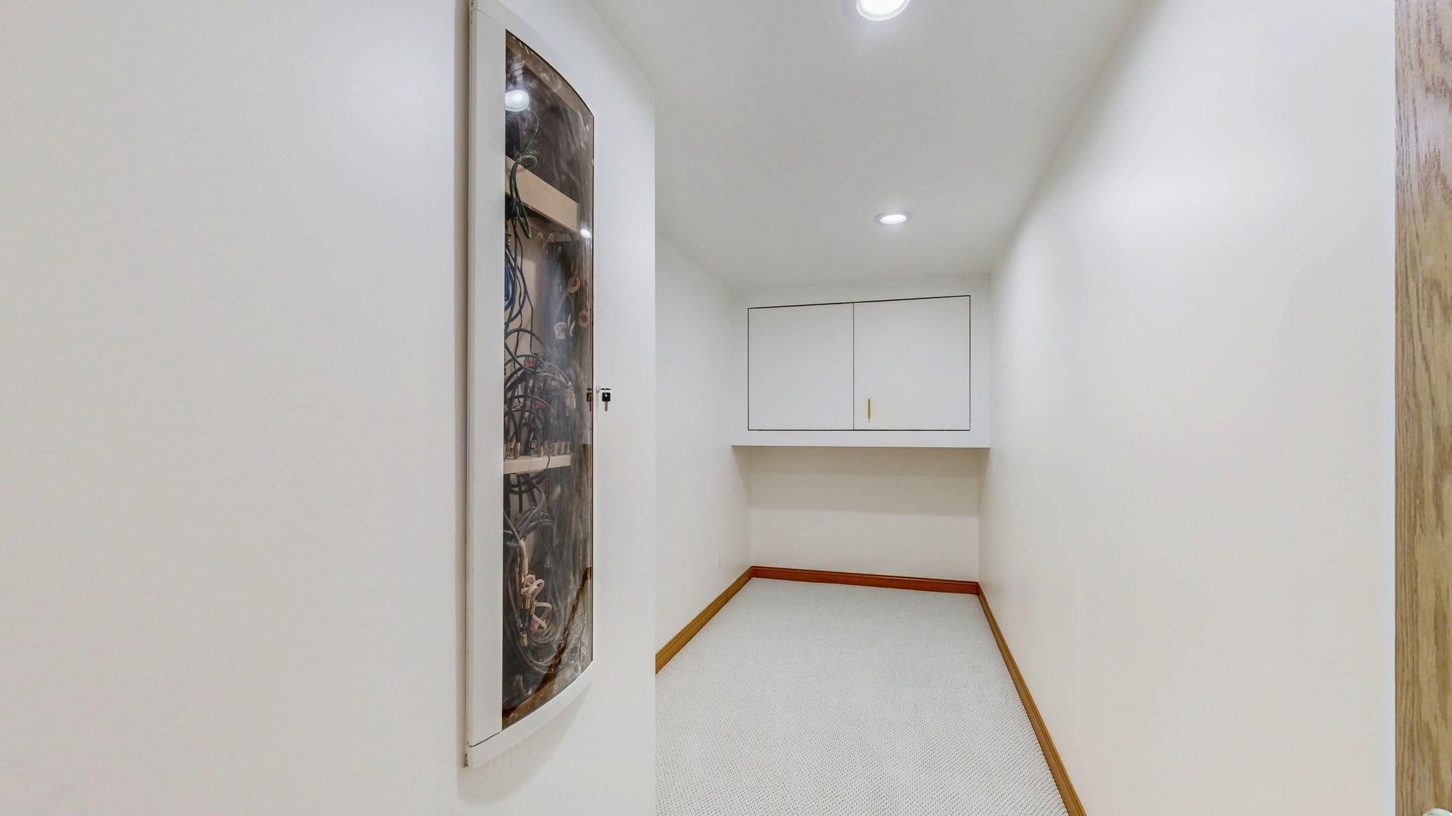 Rochester, Minnesota, 55902, United States, 5 Bedrooms Bedrooms, ,4 BathroomsBathrooms,Residential,Active,1902957