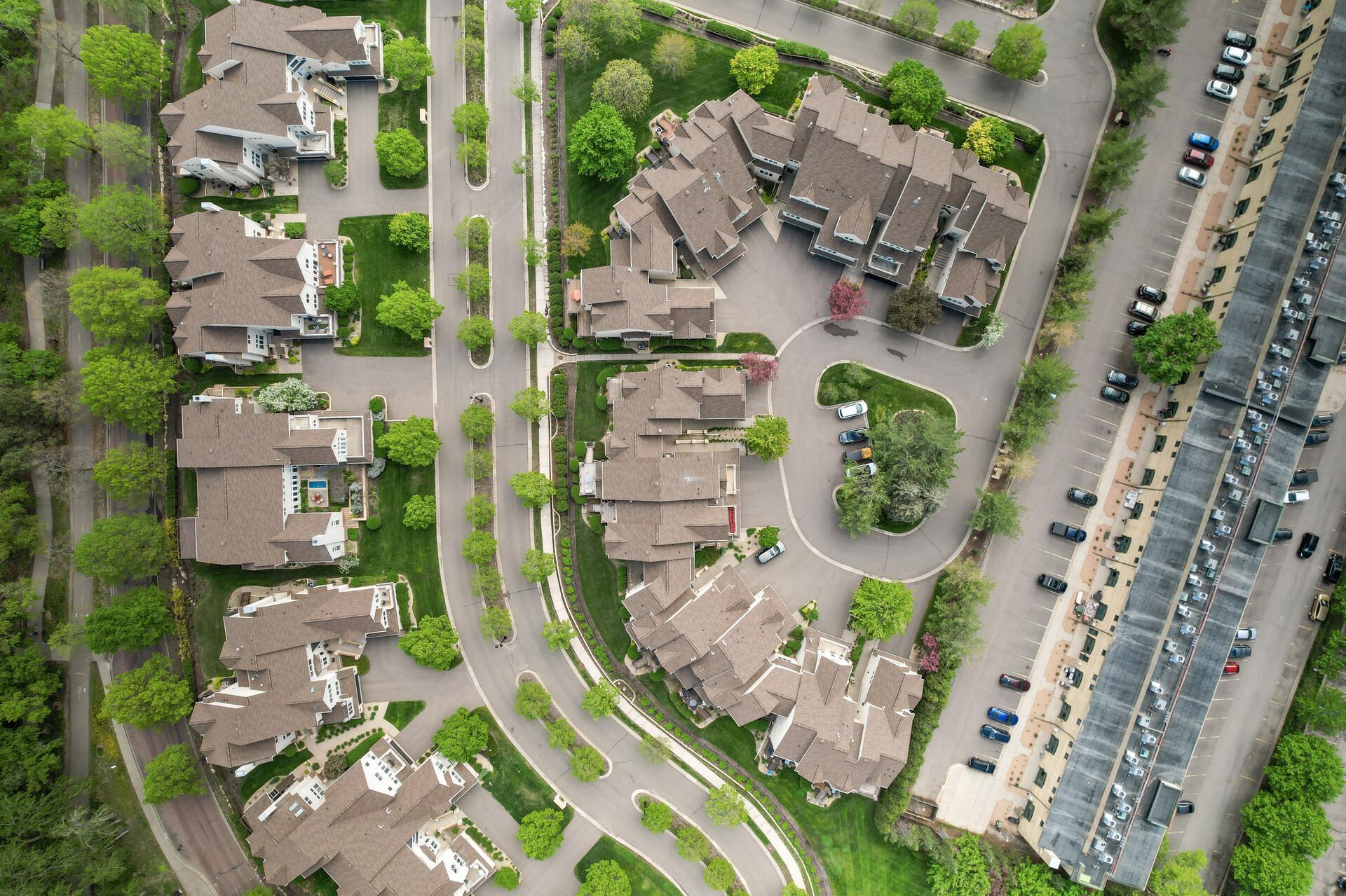 Minneapolis, Minnesota, 55401, United States, 4 Bedrooms Bedrooms, ,4 BathroomsBathrooms,Residential,Active,2003546