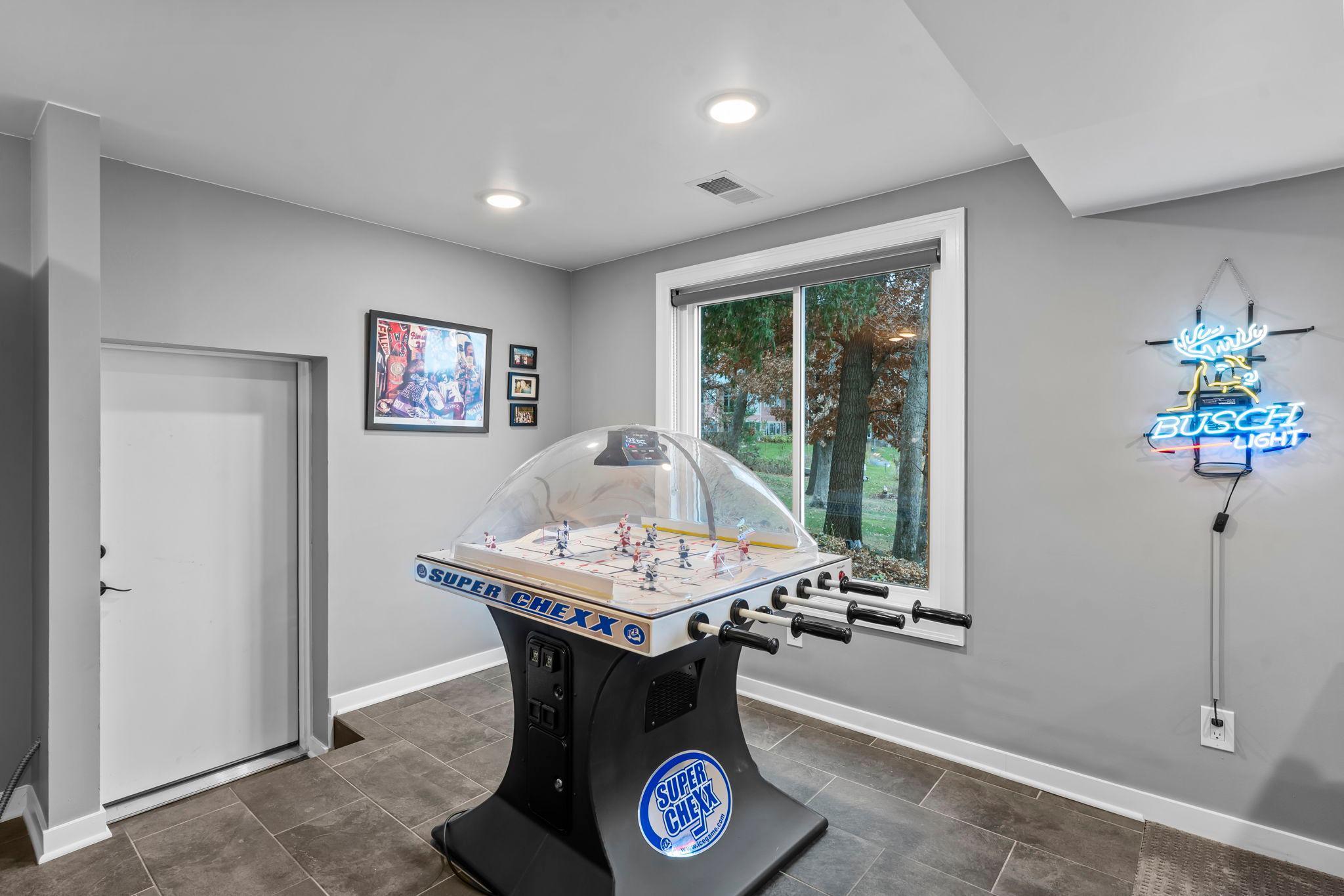 Saint Paul, Minnesota, 55126, United States, 4 Bedrooms Bedrooms, ,4 BathroomsBathrooms,Residential,Active,2027818