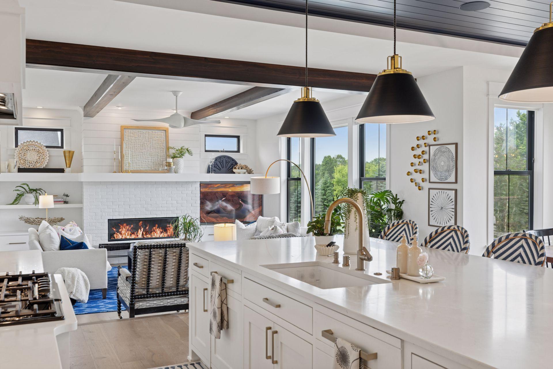 Woodbury, Minnesota, 55129, United States, 6 Bedrooms Bedrooms, ,6 BathroomsBathrooms,Residential,Active,1871286