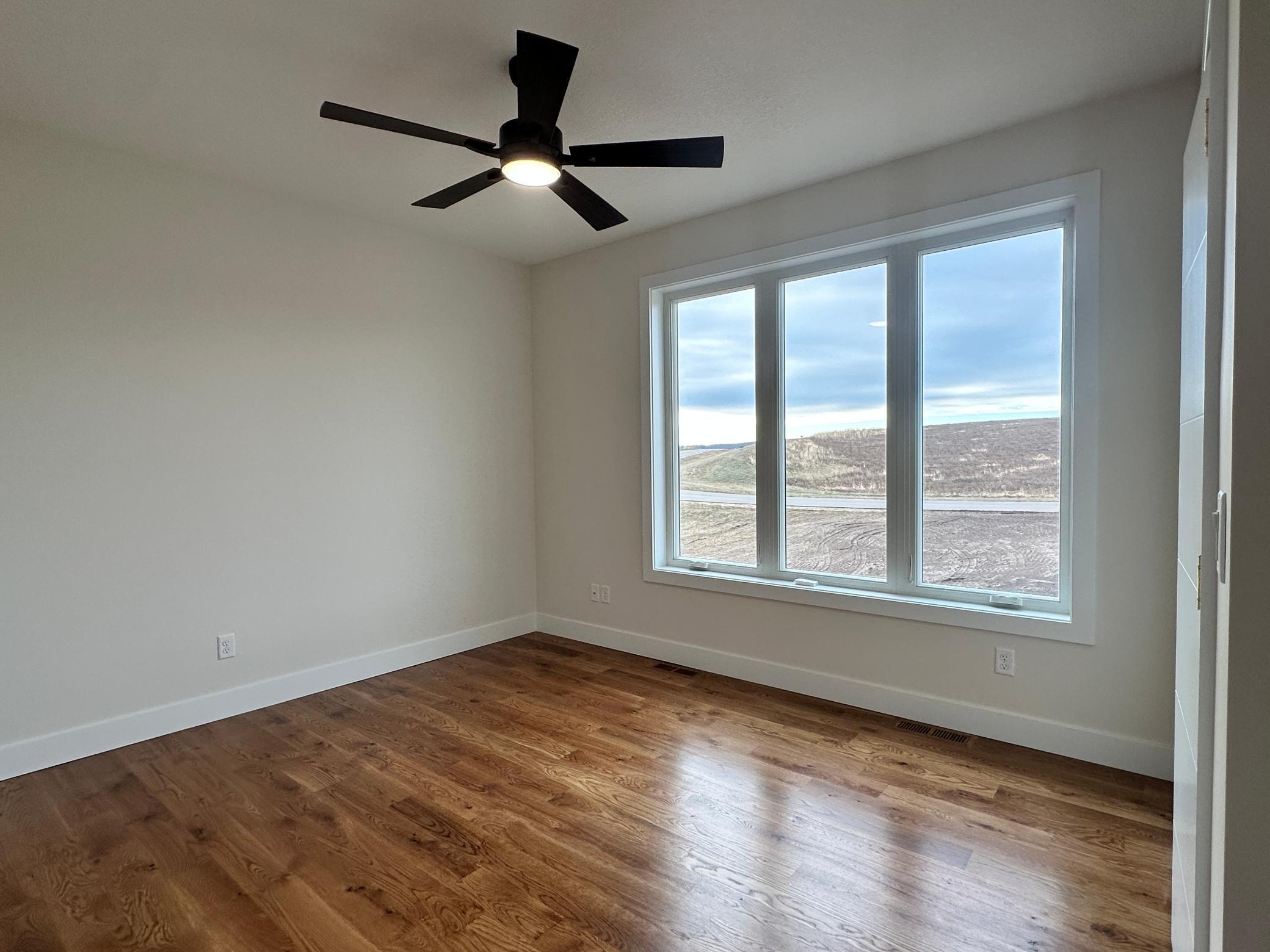 Rochester, Minnesota, 55901, United States, 5 Bedrooms Bedrooms, ,3 BathroomsBathrooms,Residential,Active,2007109