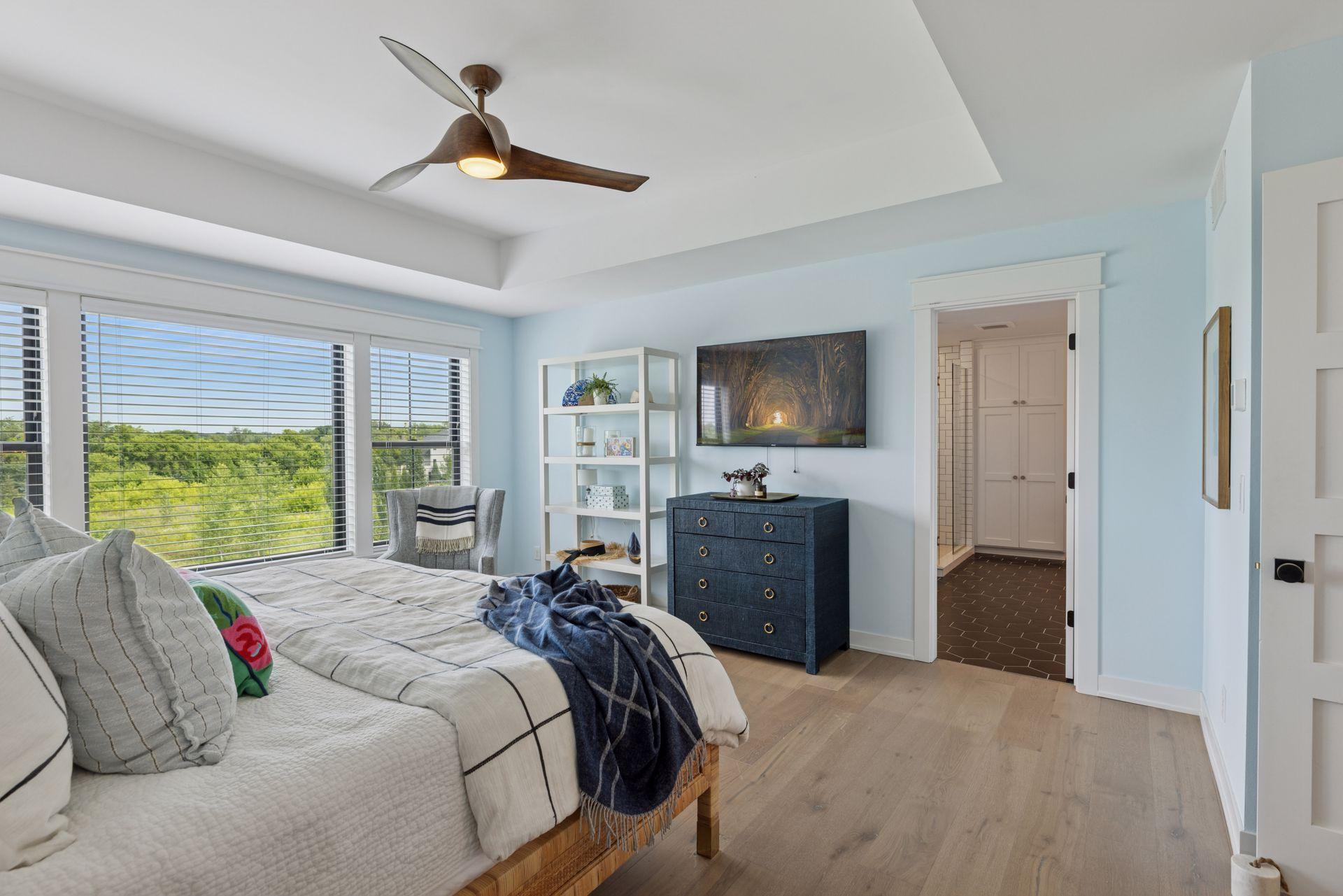 Woodbury, Minnesota, 55129, United States, 6 Bedrooms Bedrooms, ,6 BathroomsBathrooms,Residential,Active,1871286