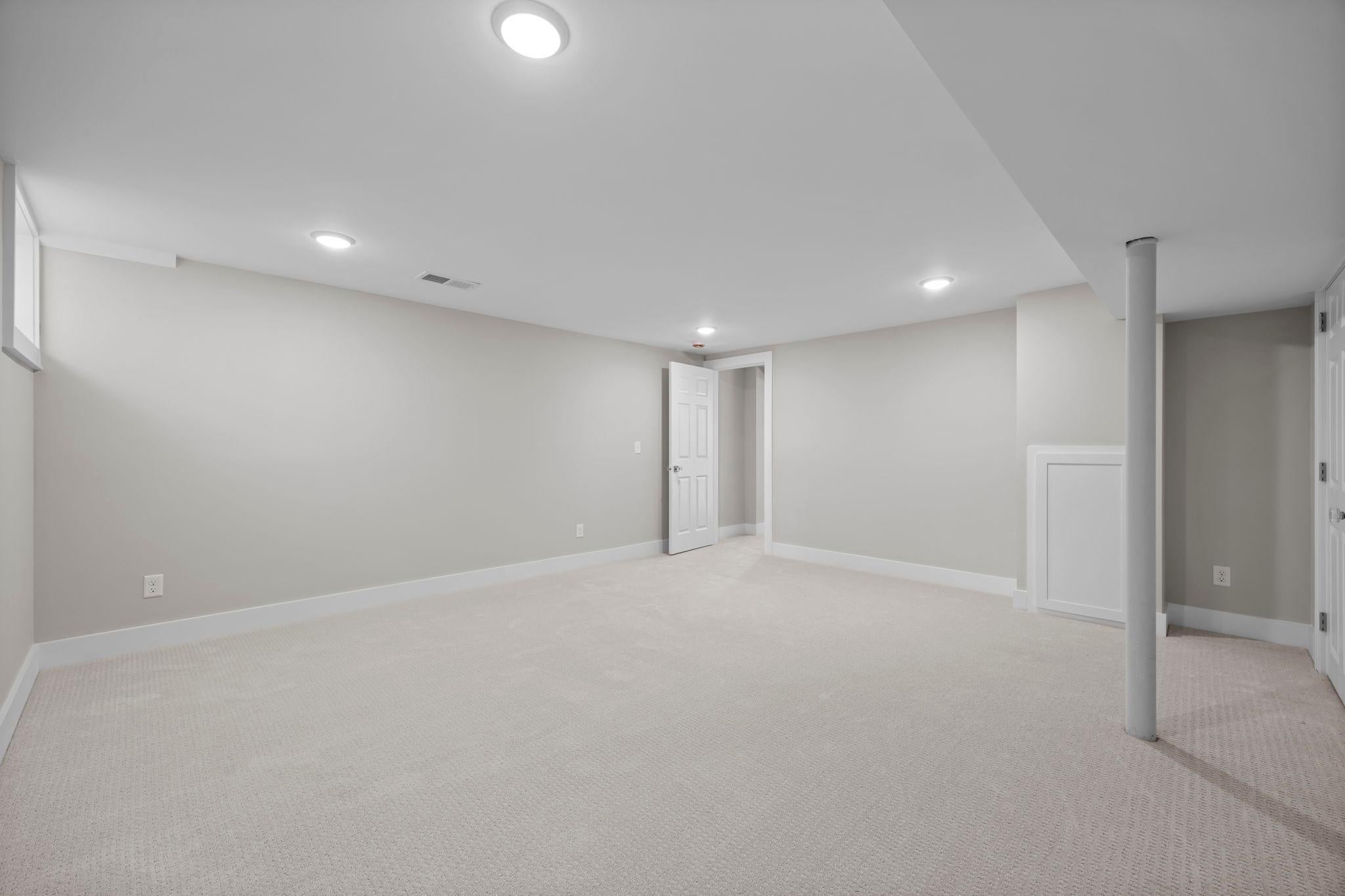 Minneapolis, Minnesota, 55435, United States, 5 Bedrooms Bedrooms, ,5 BathroomsBathrooms,Residential,Active,1944270