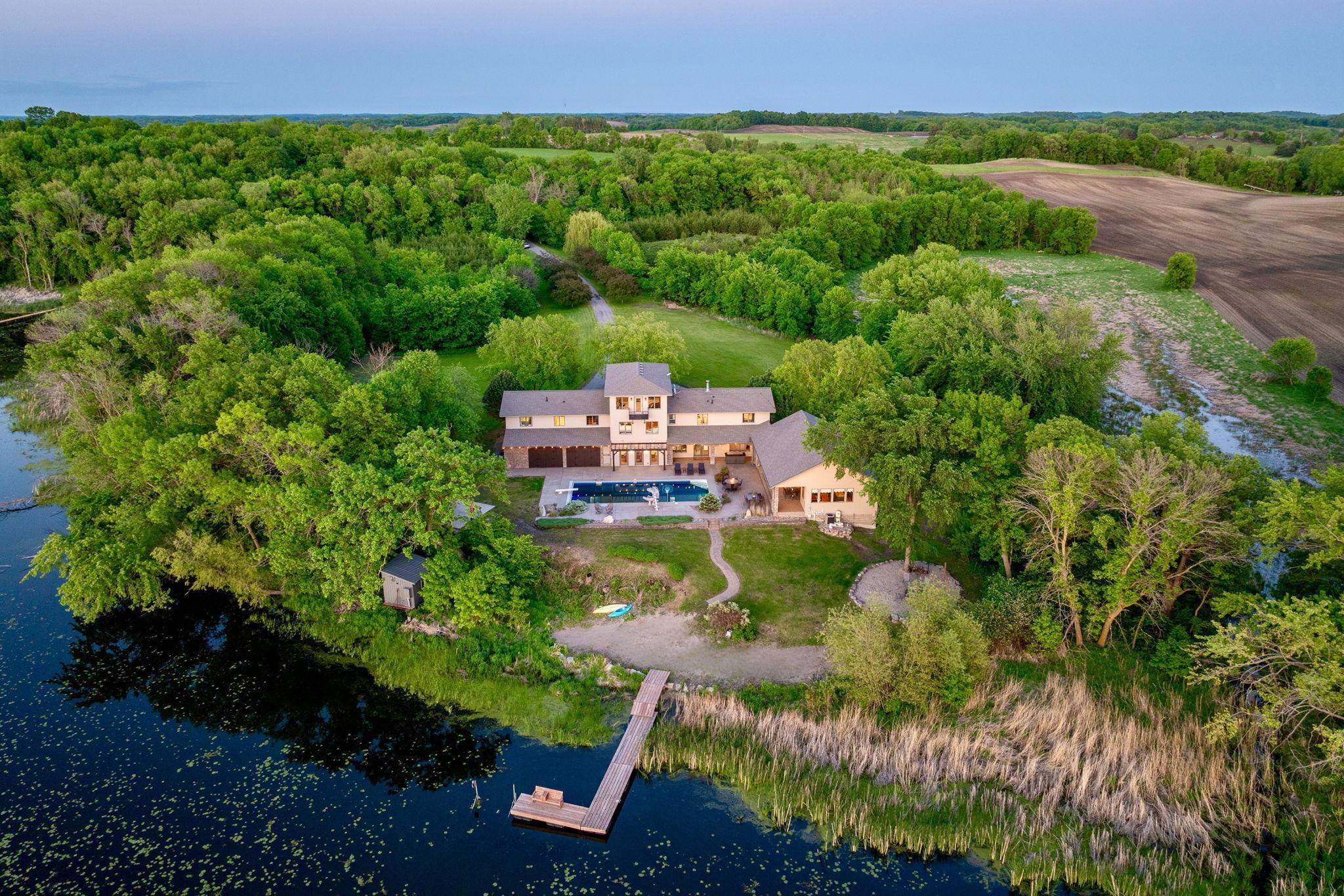 Elysian, Minnesota, 56028, United States, 6 Bedrooms Bedrooms, ,6 BathroomsBathrooms,Residential,Active,1831792