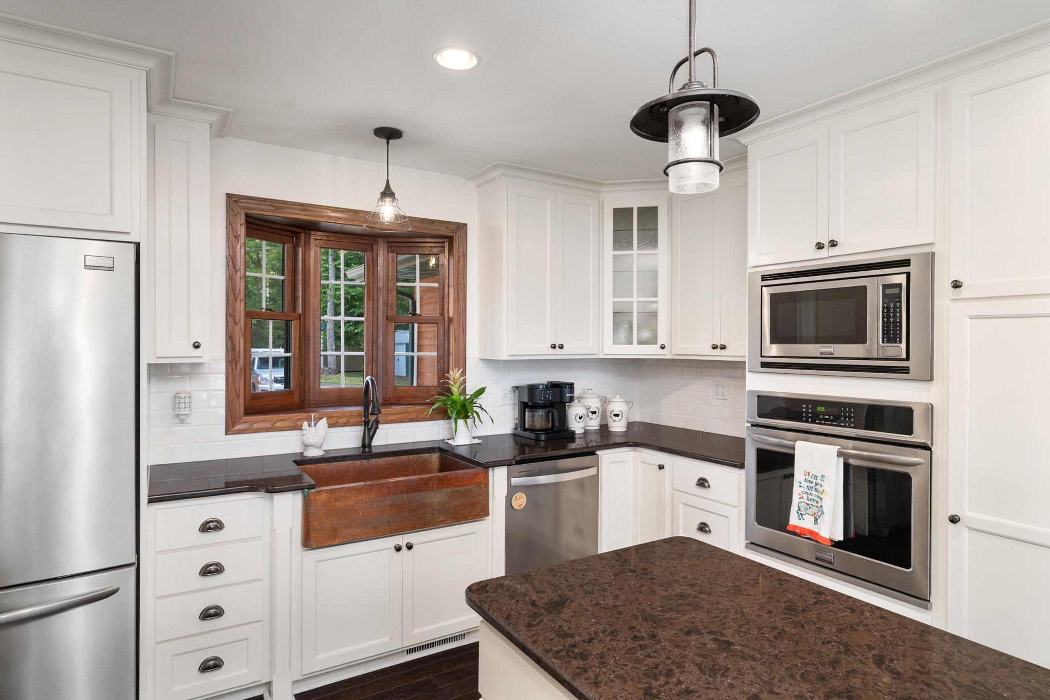 Duluth, Minnesota, 55811, United States, 4 Bedrooms Bedrooms, ,3 BathroomsBathrooms,Residential,Active,1929425