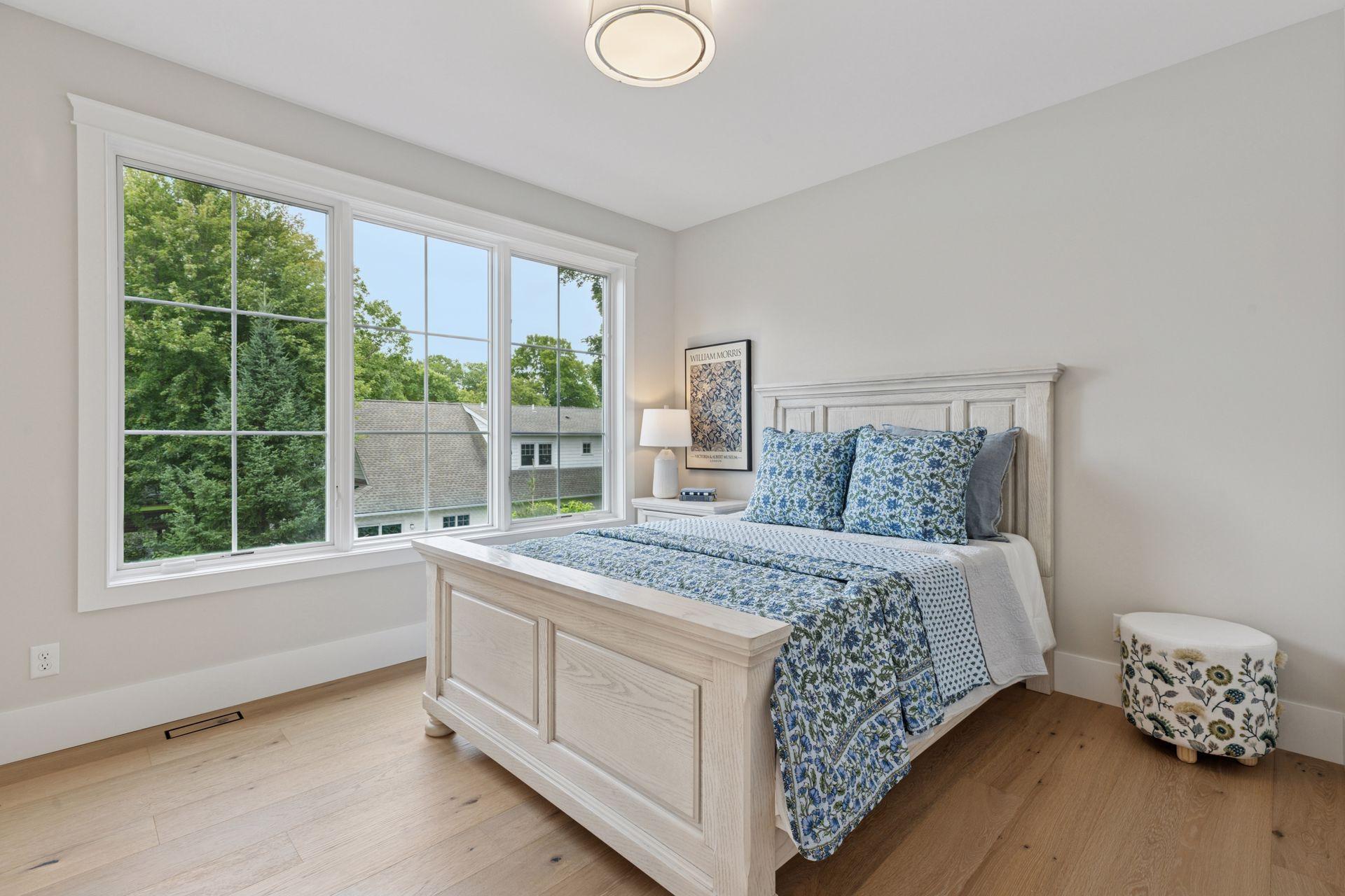 Greenwood, Minnesota, 55331, United States, 5 Bedrooms Bedrooms, ,6 BathroomsBathrooms,Residential,Active,1985876