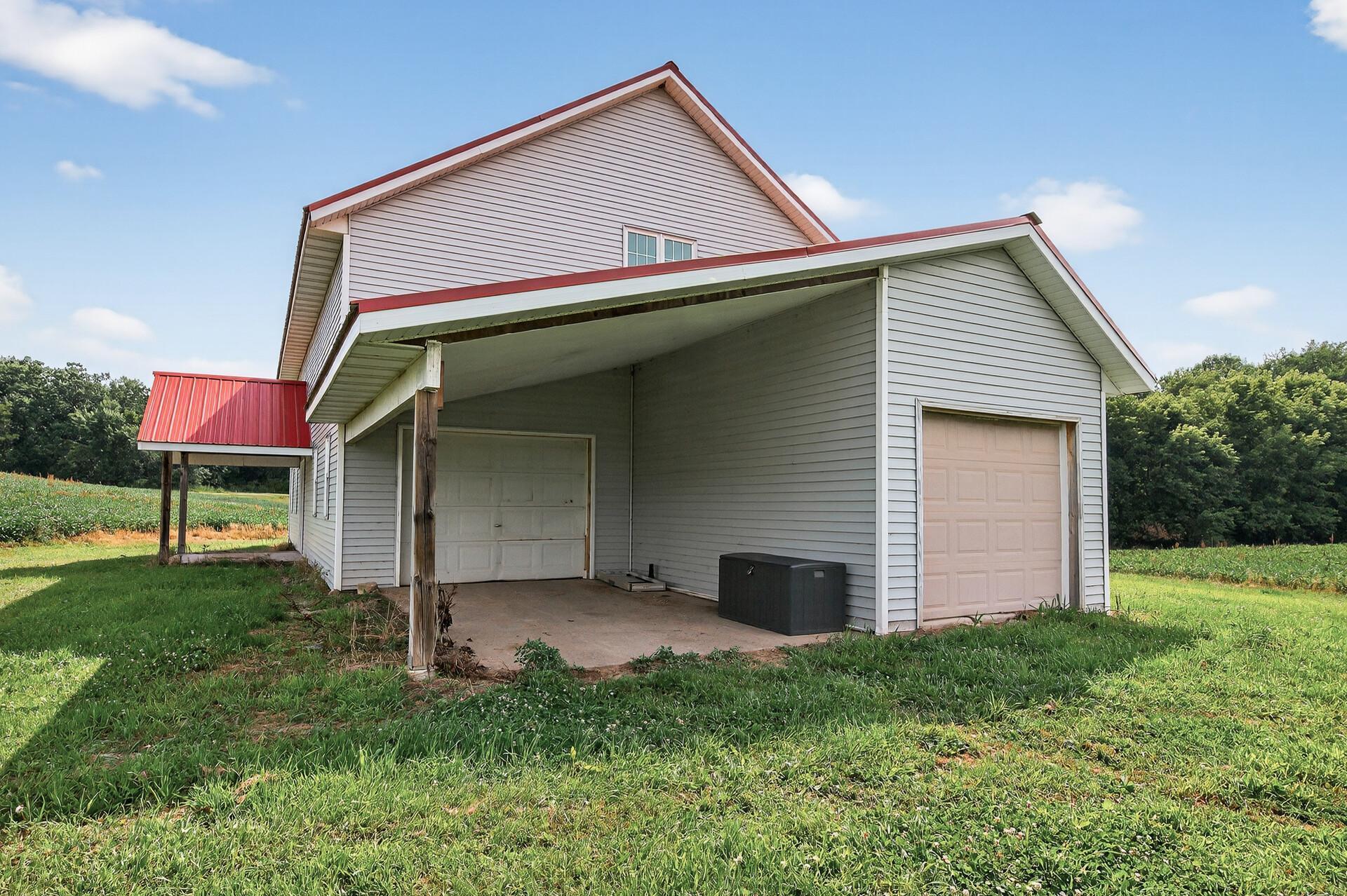 Lindstrom, Minnesota, 55045, United States, 5 Bedrooms Bedrooms, ,4 BathroomsBathrooms,Residential,Active,1920250