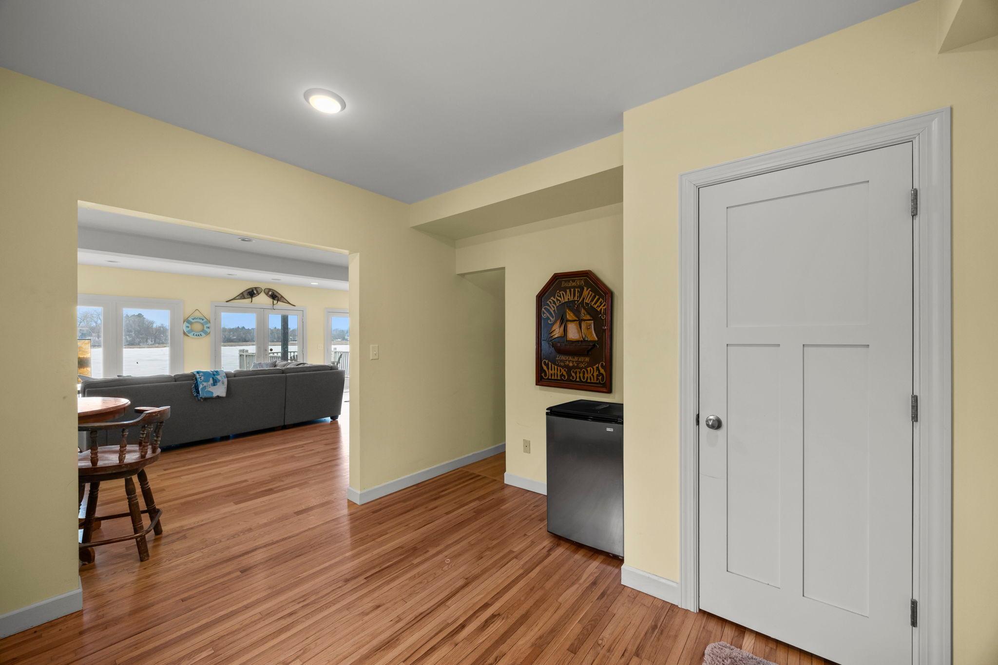 Long Lake, Minnesota, 55356, United States, 3 Bedrooms Bedrooms, ,3 BathroomsBathrooms,Residential,Active,2025976