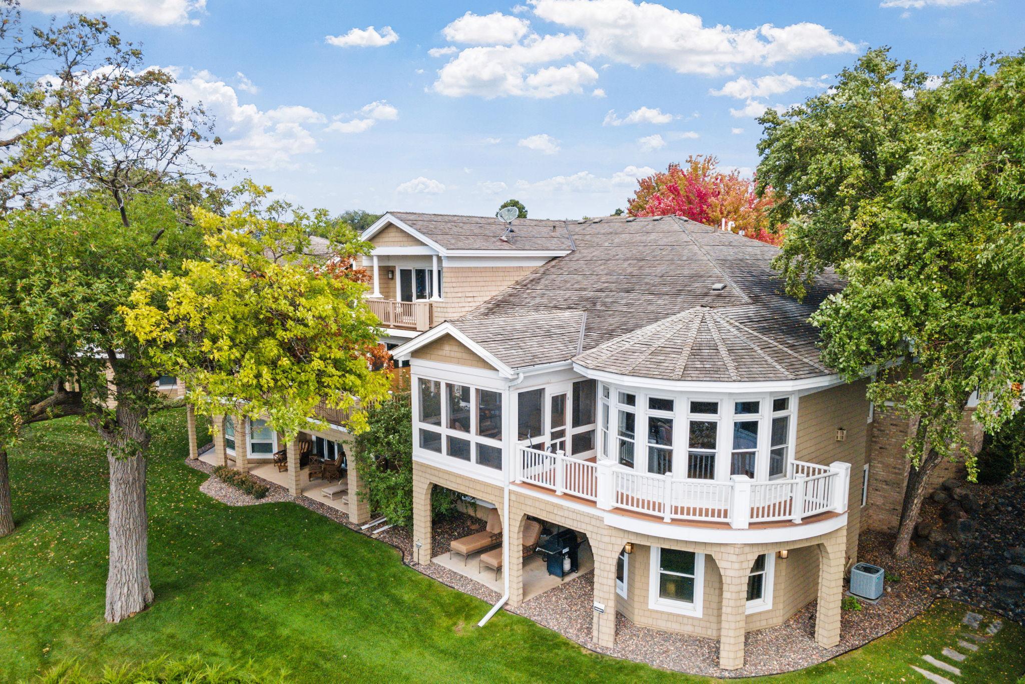 Wayzata, Minnesota, 55391, United States, 4 Bedrooms Bedrooms, ,3 BathroomsBathrooms,Residential,Active,1953718