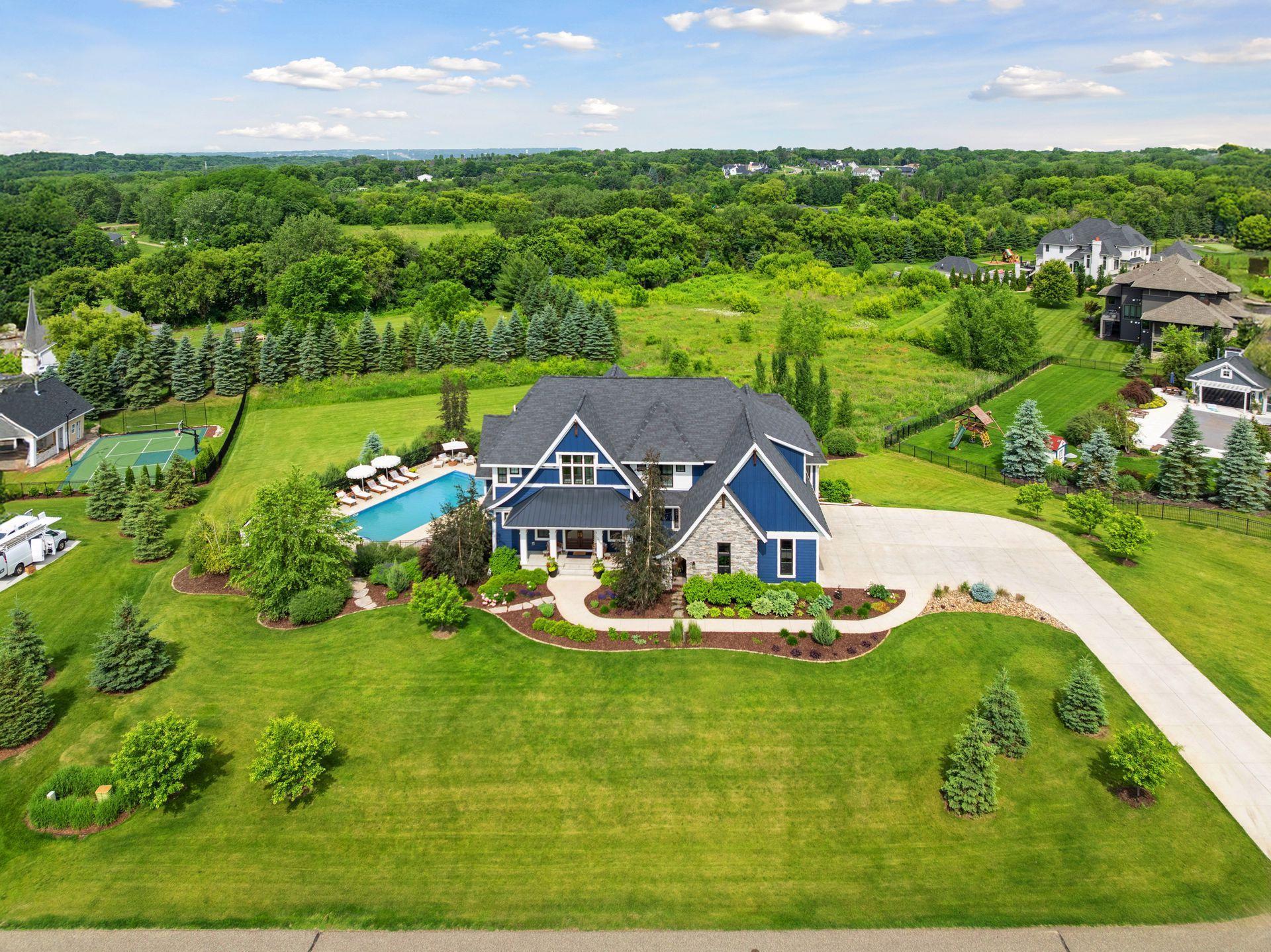 Woodbury, Minnesota, 55129, United States, 6 Bedrooms Bedrooms, ,6 BathroomsBathrooms,Residential,Active,1871286