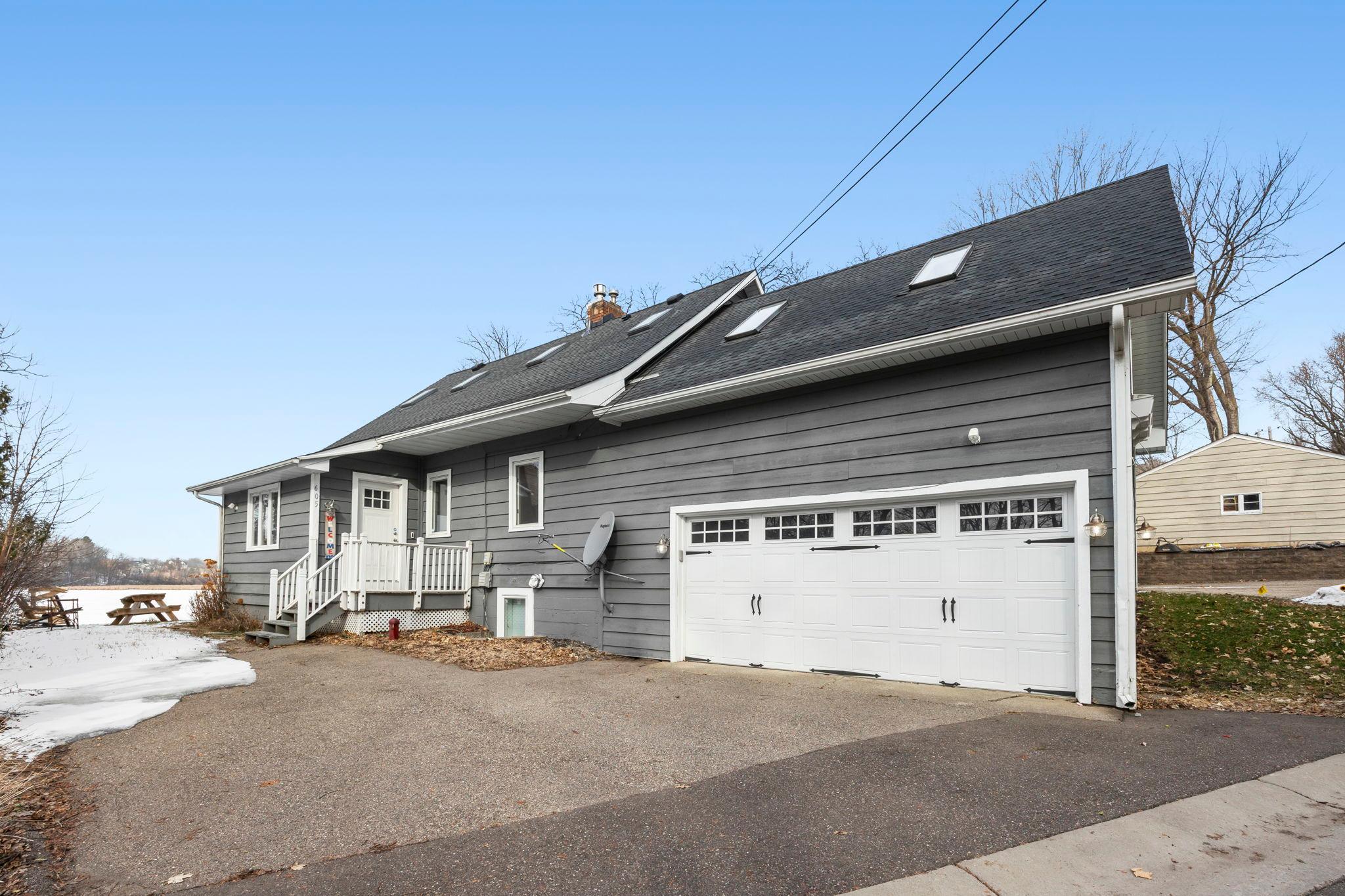 Long Lake, Minnesota, 55356, United States, 3 Bedrooms Bedrooms, ,3 BathroomsBathrooms,Residential,Active,2025976