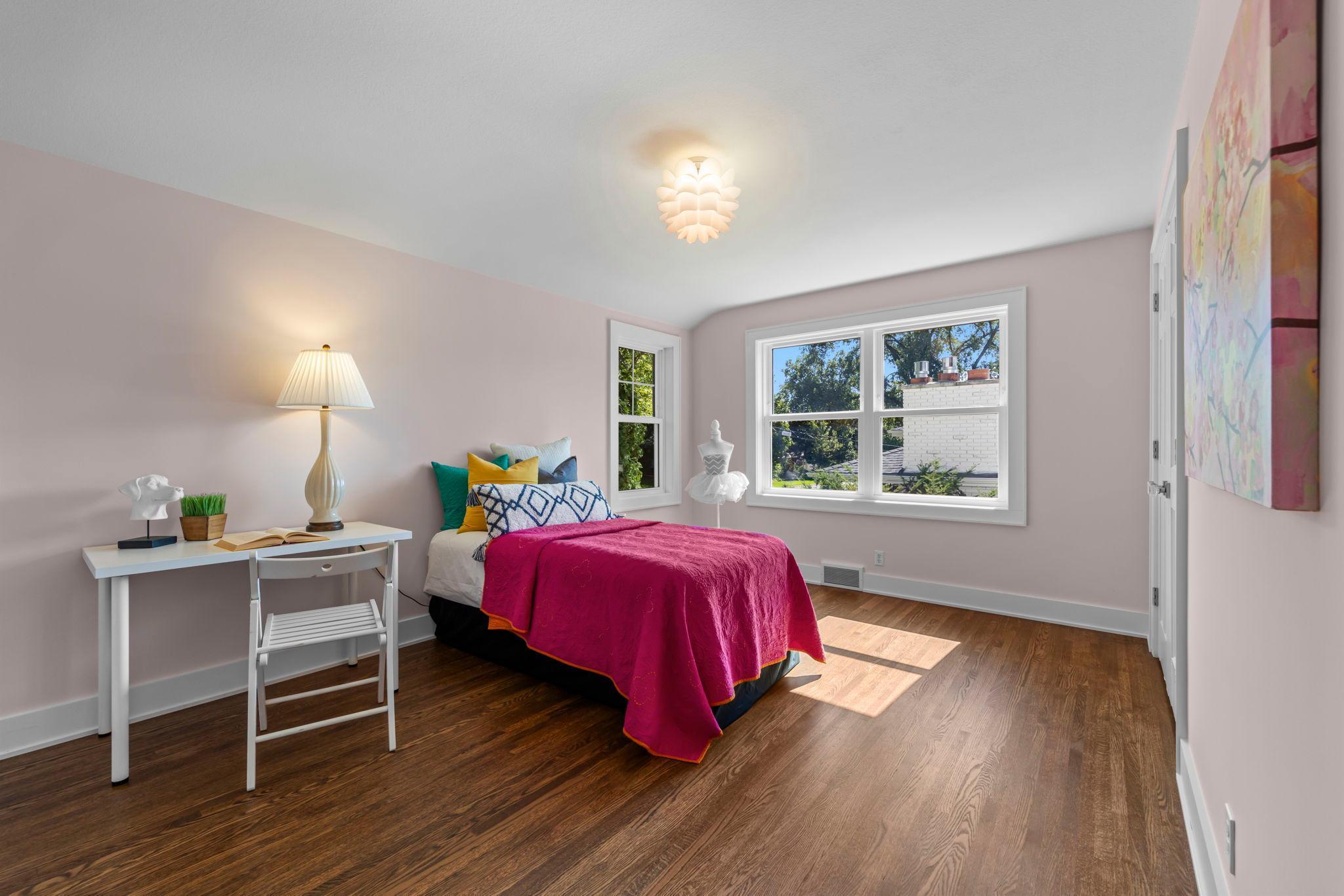 Minneapolis, Minnesota, 55435, United States, 5 Bedrooms Bedrooms, ,5 BathroomsBathrooms,Residential,Active,1944270