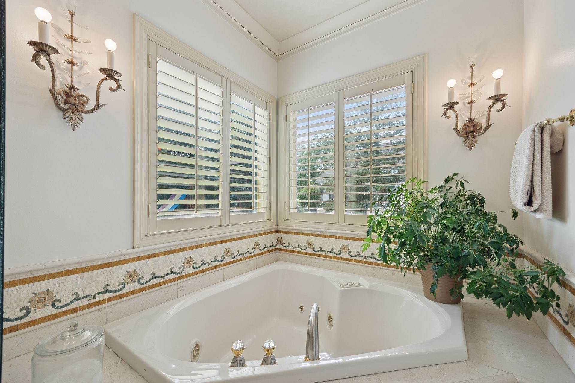 Eden Prairie, Minnesota, 55347, United States, 5 Bedrooms Bedrooms, ,5 BathroomsBathrooms,Residential,Active,2007097