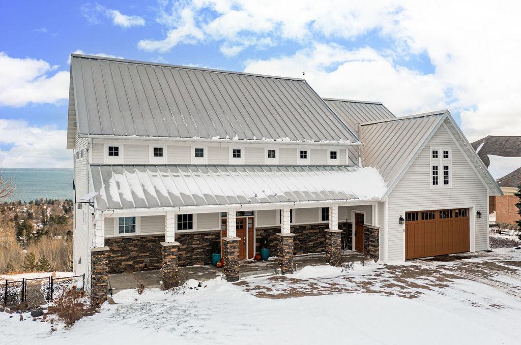 Duluth, Minnesota, 55804, United States, 5 Bedrooms Bedrooms, ,6 BathroomsBathrooms,Residential,Active,2014596