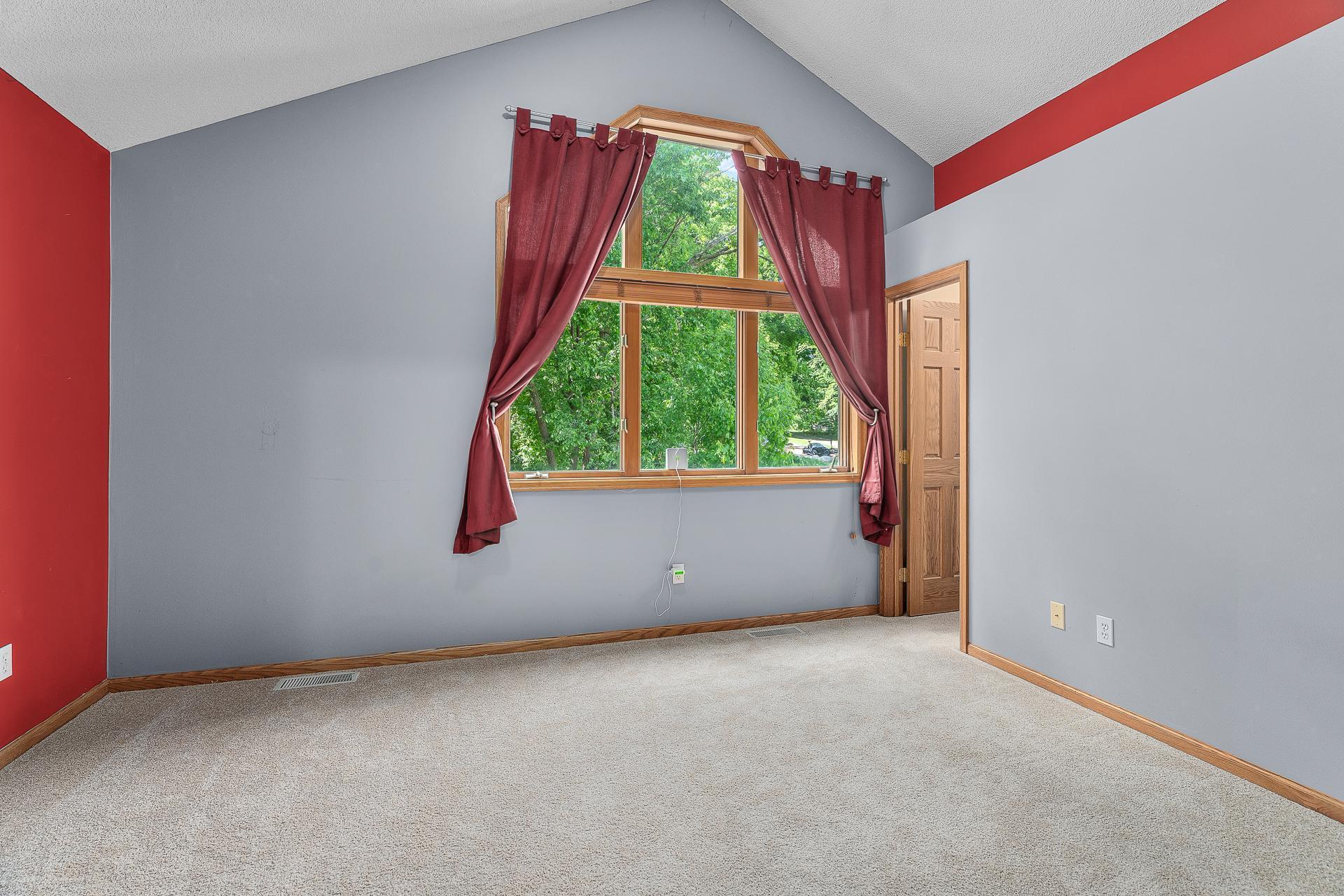 Prior Lake, Minnesota, 55372, United States, 4 Bedrooms Bedrooms, ,4 BathroomsBathrooms,Residential,Active,1995257