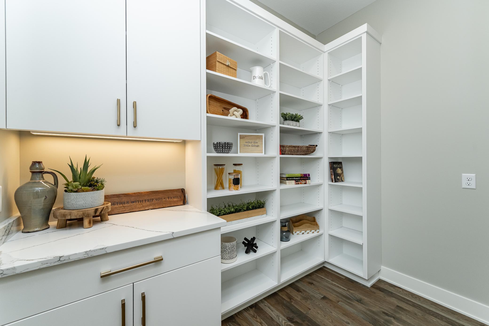 Rochester, Minnesota, 55902, United States, 6 Bedrooms Bedrooms, ,5 BathroomsBathrooms,Residential,Active,1936101