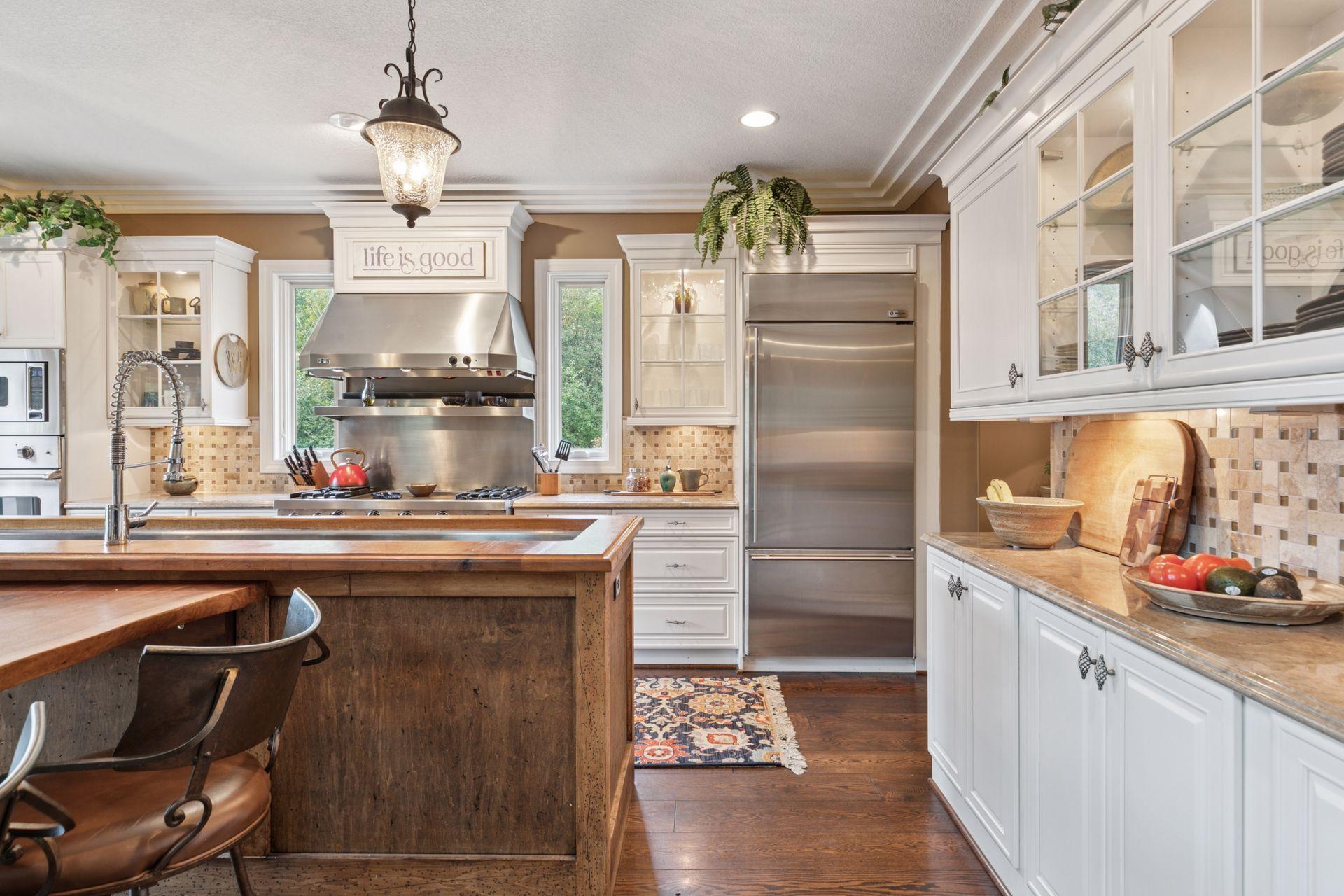 Hudson, Wisconsin, 54016, United States, 4 Bedrooms Bedrooms, ,6 BathroomsBathrooms,Residential,Active,1965807