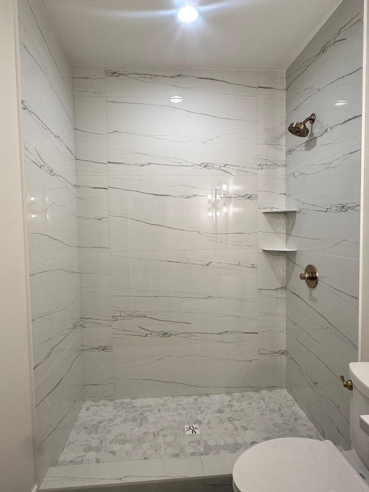 Rochester, Minnesota, 55901, United States, 5 Bedrooms Bedrooms, ,3 BathroomsBathrooms,Residential,Active,2007109