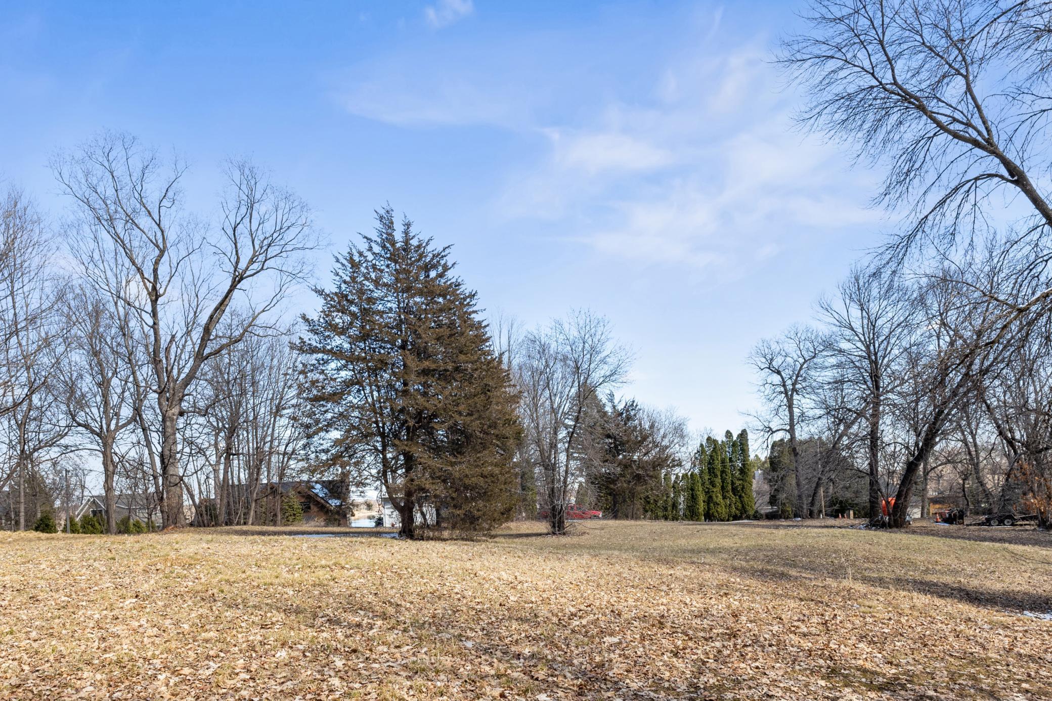 Wayzata, Minnesota, 55391, United States, 6 Bedrooms Bedrooms, ,5 BathroomsBathrooms,Residential,Active,1945262