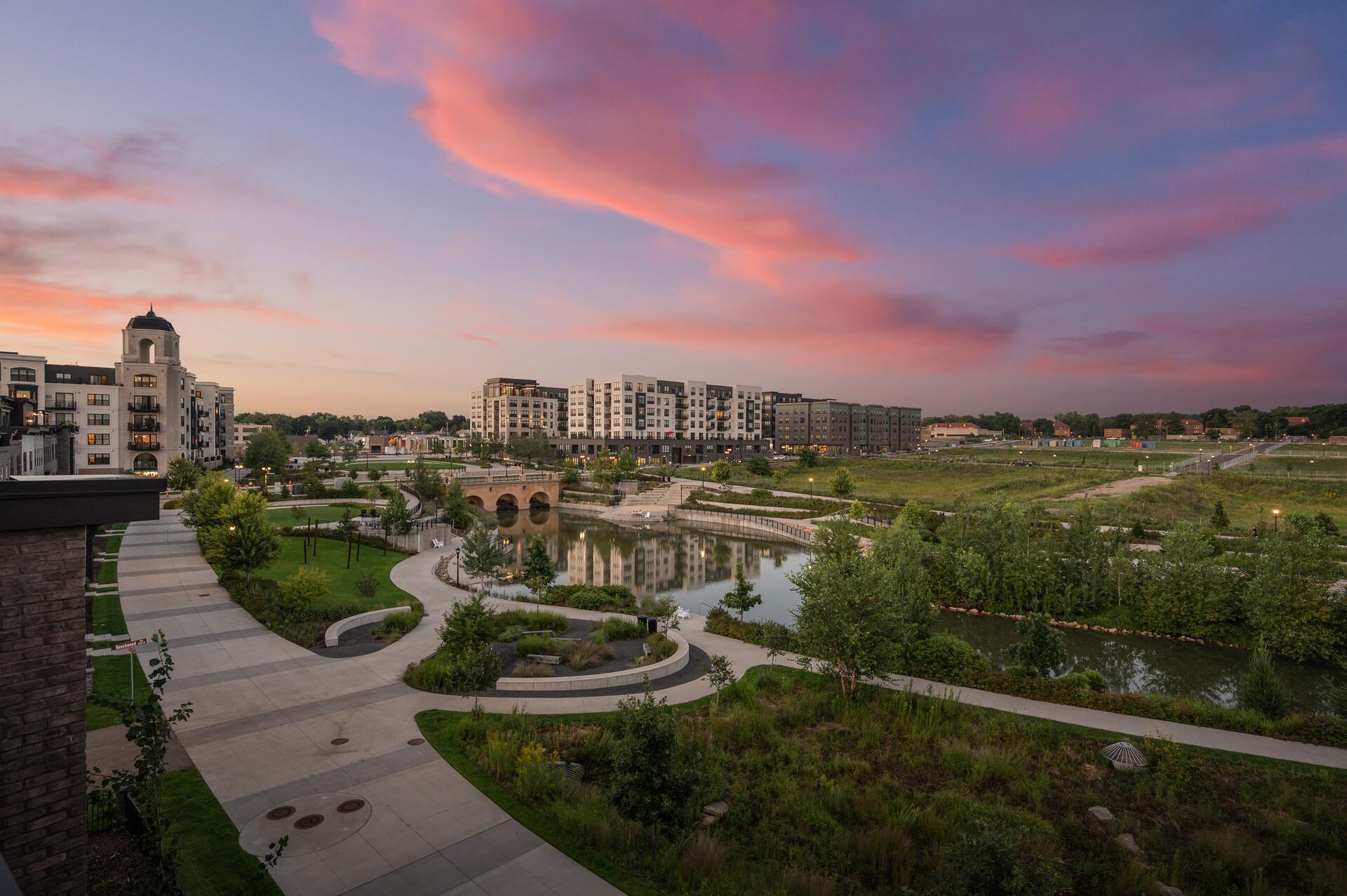 Saint Paul, Minnesota, 55116, United States, 4 Bedrooms Bedrooms, ,4 BathroomsBathrooms,Residential,Active,2003561