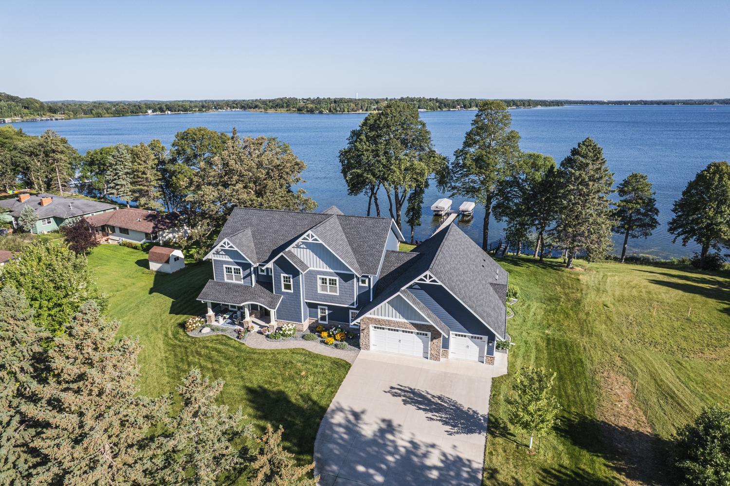Detroit Lakes, Minnesota, 56501, United States, 6 Bedrooms Bedrooms, ,4 BathroomsBathrooms,Residential,Active,1798172