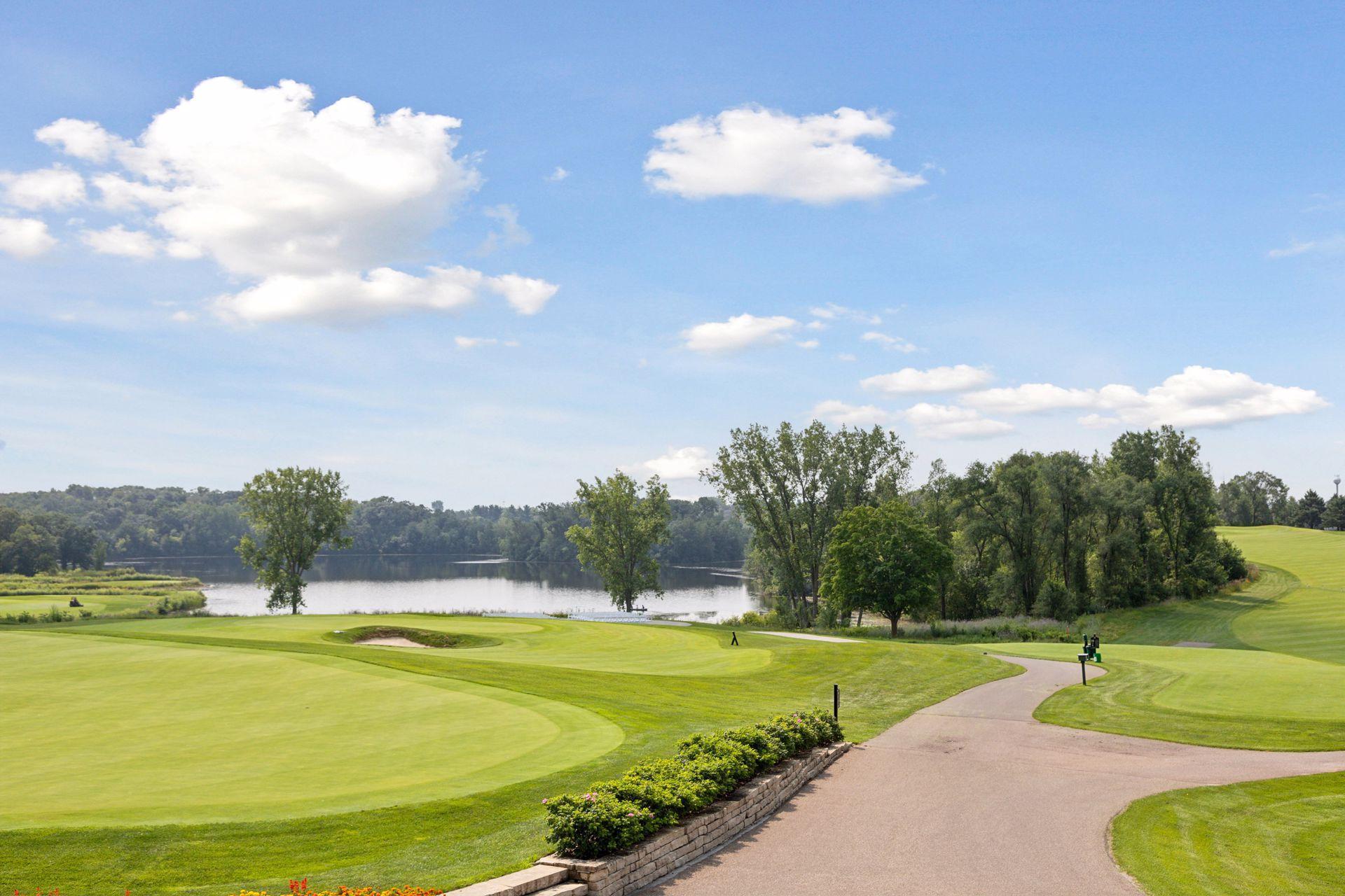 Lake Elmo, Minnesota, 55042, United States, 5 Bedrooms Bedrooms, ,5 BathroomsBathrooms,Residential,Active,2008692