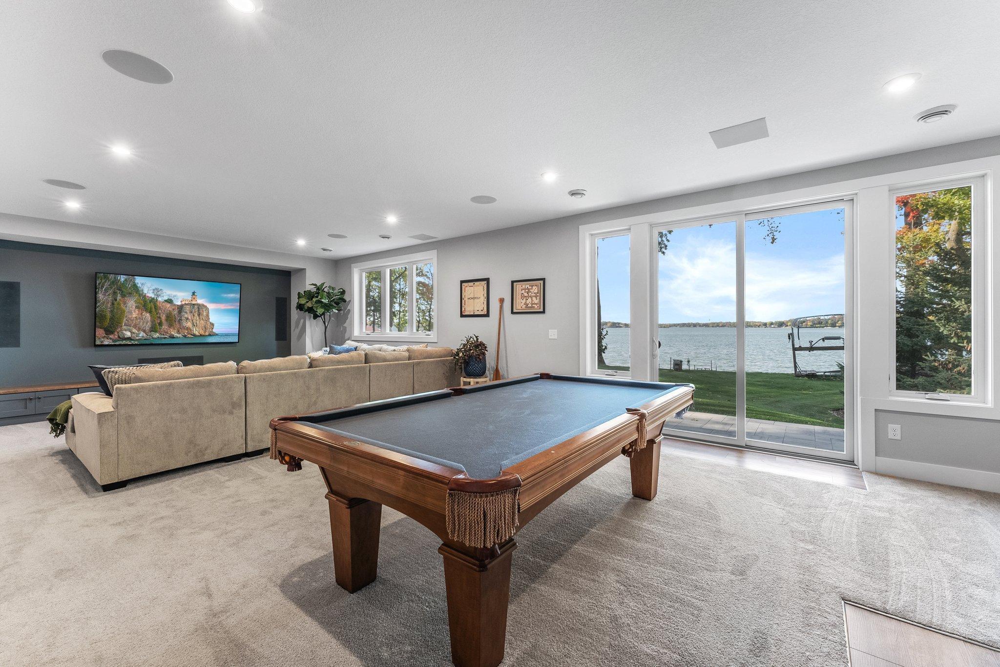 Wayzata, Minnesota, 55391, United States, 3 Bedrooms Bedrooms, ,3 BathroomsBathrooms,Residential,Active,2018191