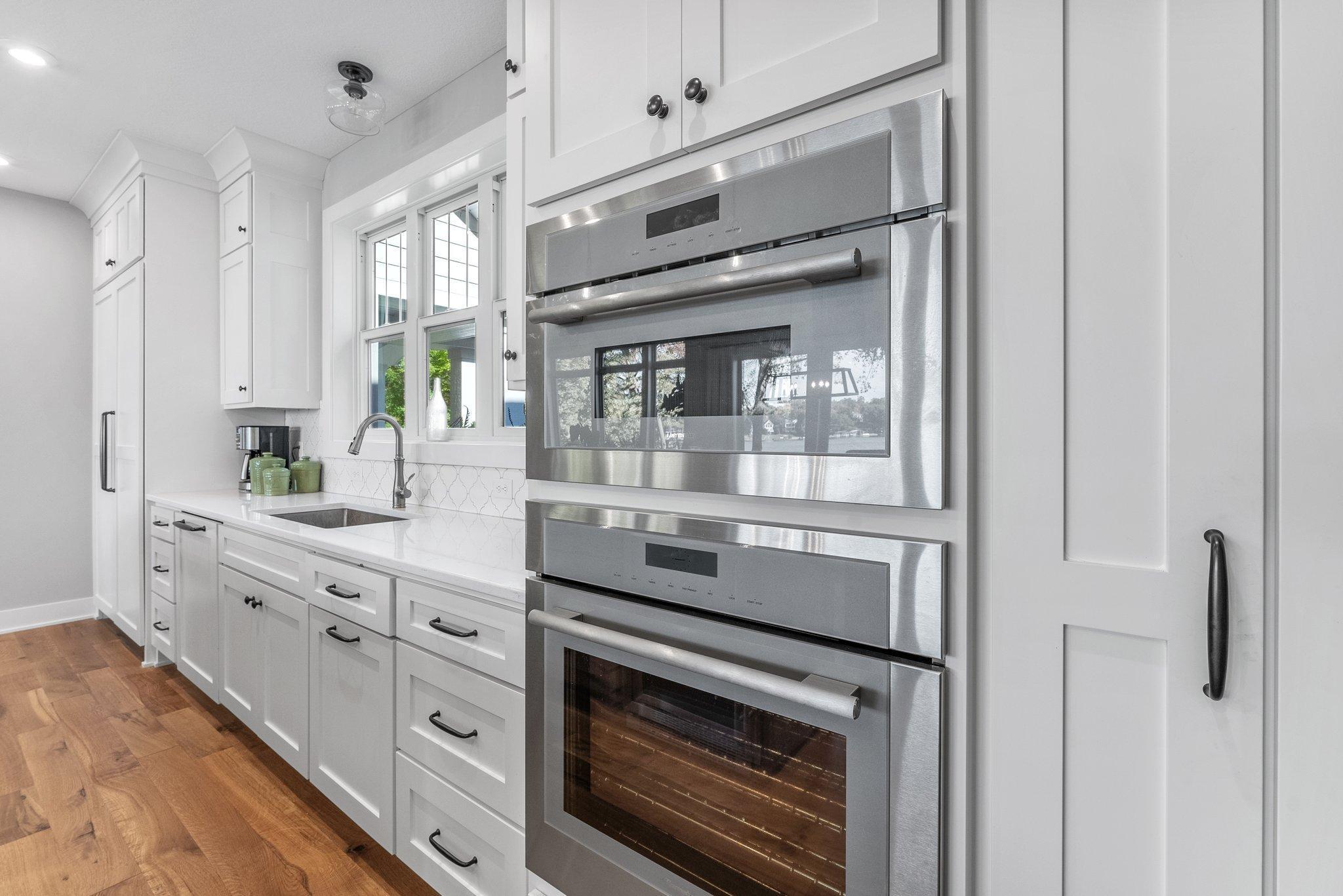 Wayzata, Minnesota, 55391, United States, 3 Bedrooms Bedrooms, ,3 BathroomsBathrooms,Residential,Active,2018191