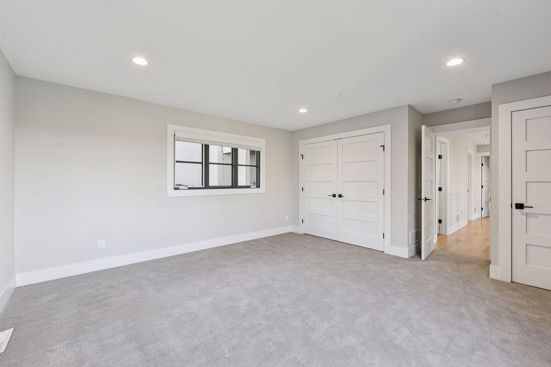 Minneapolis, Minnesota, 55439, United States, 5 Bedrooms Bedrooms, ,6 BathroomsBathrooms,Residential,Active,1987211