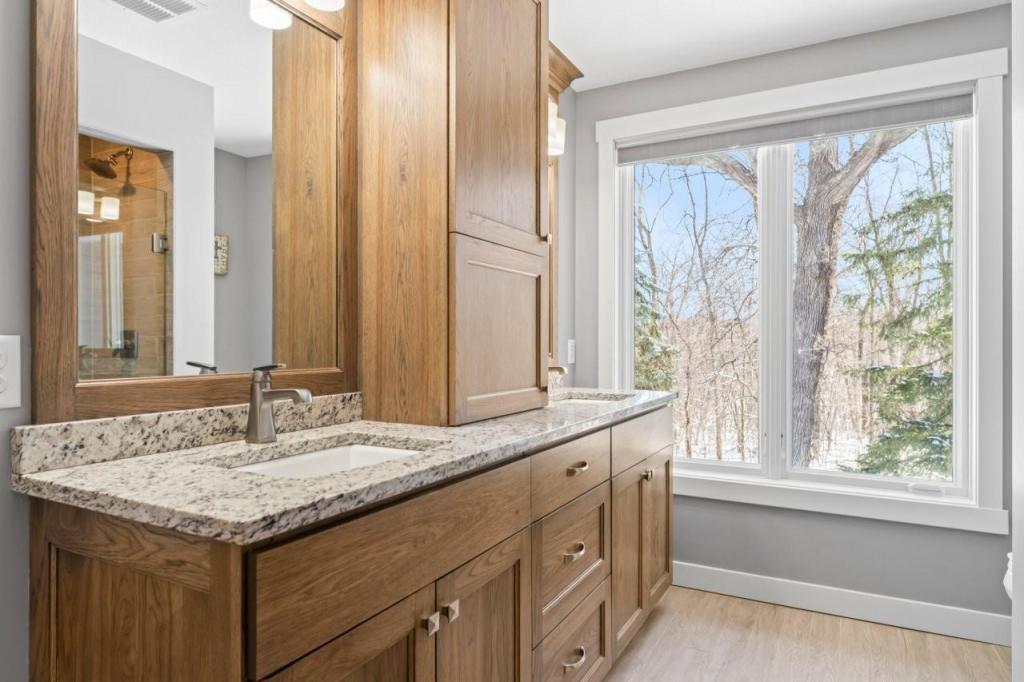 Rochester, Minnesota, 55902, United States, 5 Bedrooms Bedrooms, ,3 BathroomsBathrooms,Residential,Active,1899217