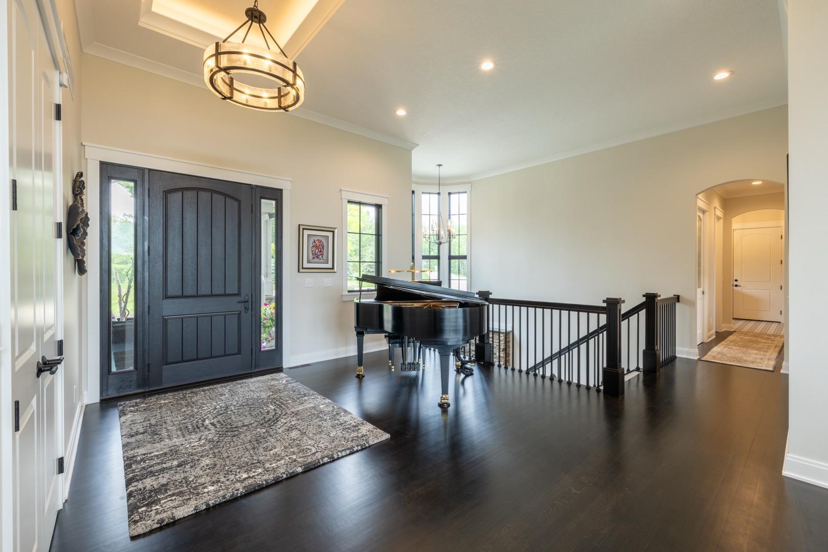 Rochester, Minnesota, 55902, United States, 4 Bedrooms Bedrooms, ,4 BathroomsBathrooms,Residential,Active,1853329