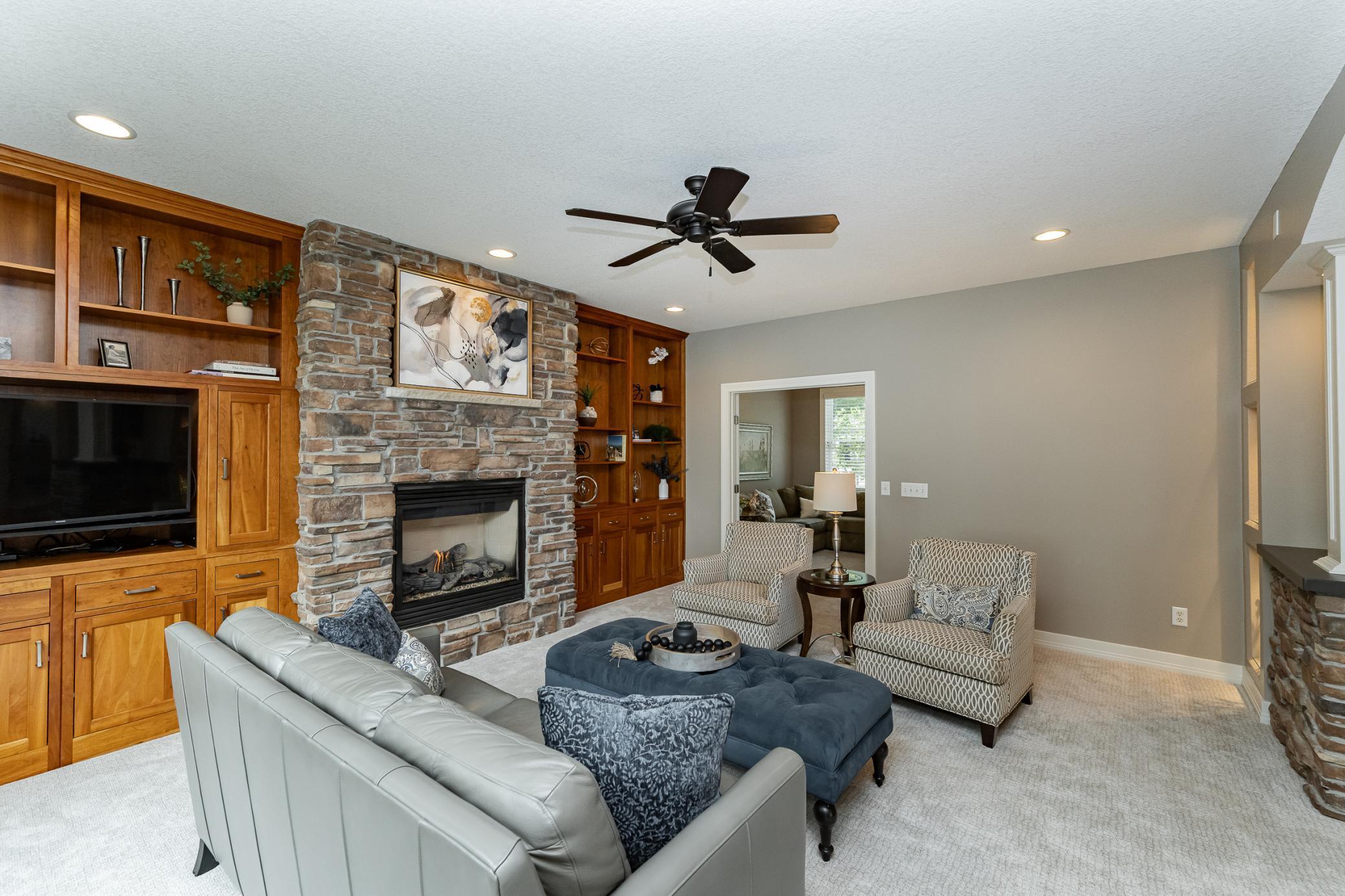 Rochester, Minnesota, 55902, United States, 6 Bedrooms Bedrooms, ,4 BathroomsBathrooms,Residential,Active,1888994