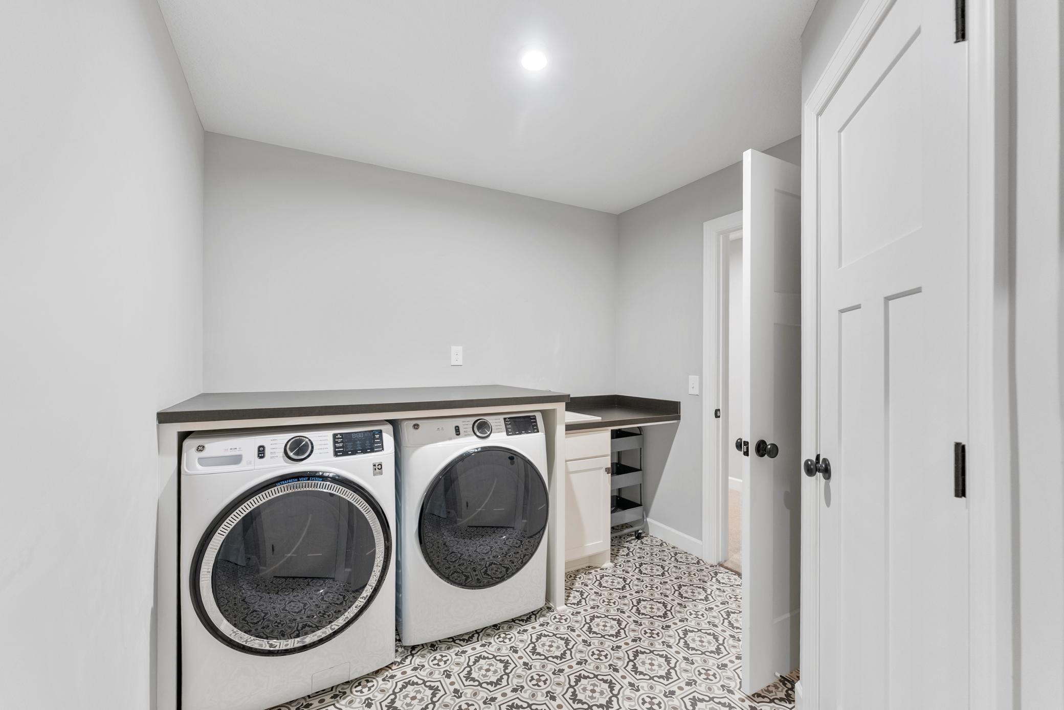 Andover, Minnesota, 55304, United States, 5 Bedrooms Bedrooms, ,5 BathroomsBathrooms,Residential,Active,1943833