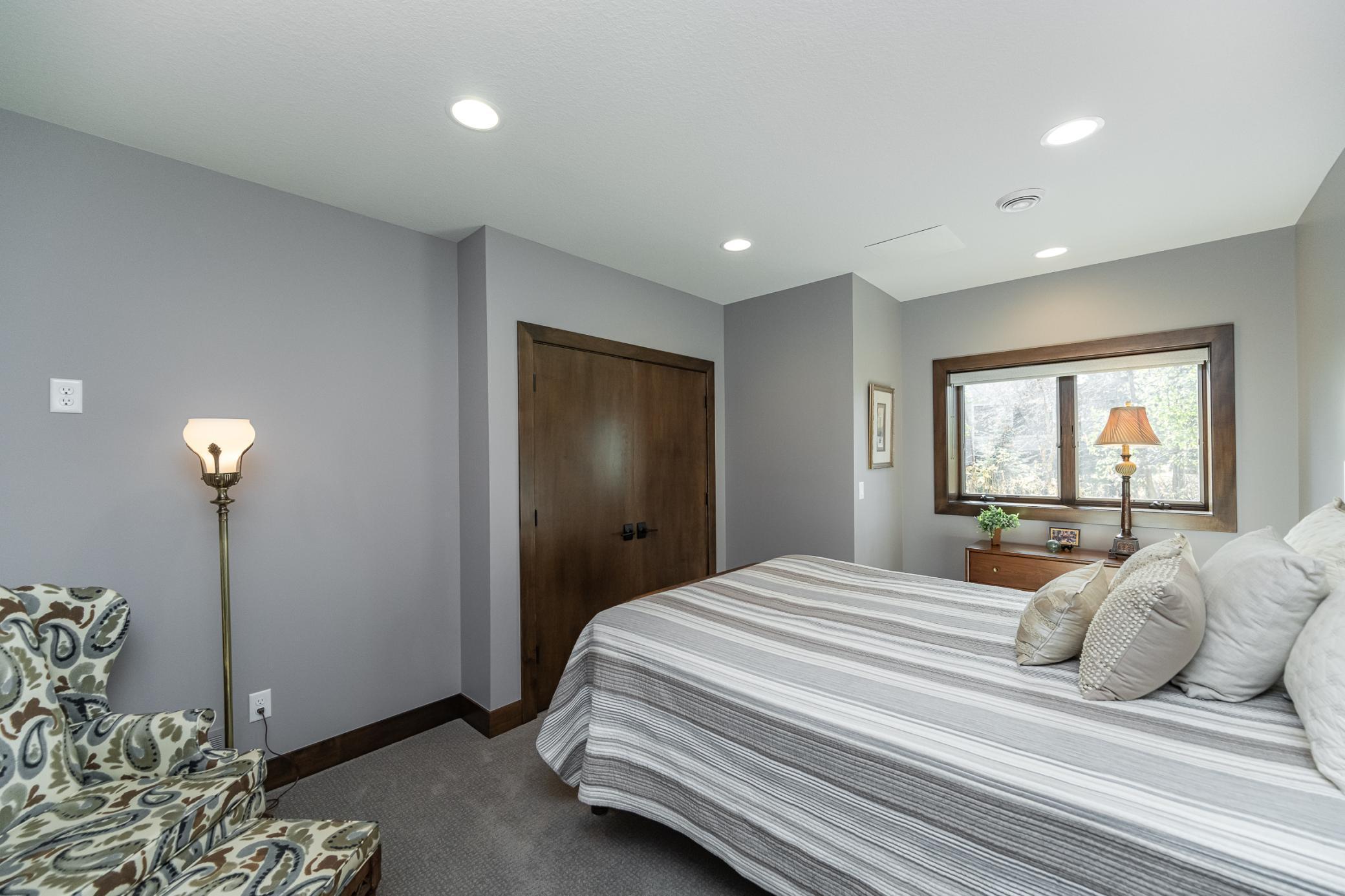 Rochester, Minnesota, 55902, United States, 4 Bedrooms Bedrooms, ,3 BathroomsBathrooms,Residential,Active,1905106
