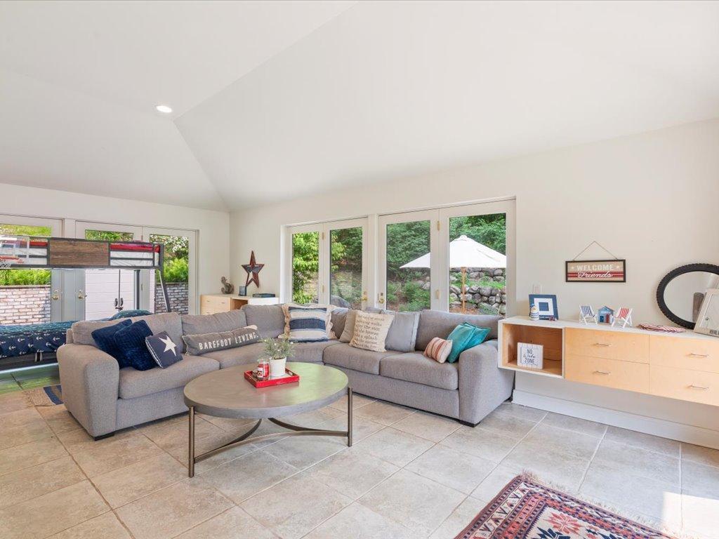Nisswa, Minnesota, 56468, United States, 3 Bedrooms Bedrooms, ,5 BathroomsBathrooms,Residential,Active,1922286