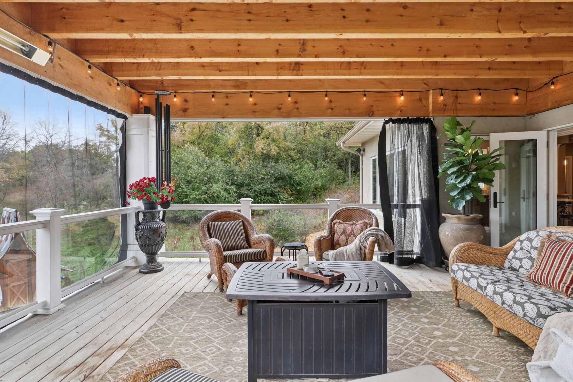 Hudson, Wisconsin, 54016, United States, 4 Bedrooms Bedrooms, ,6 BathroomsBathrooms,Residential,Active,1965807