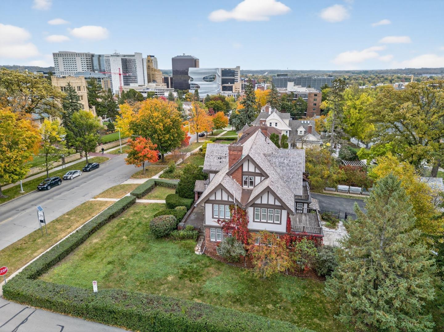 Rochester, Minnesota, 55902, United States, 7 Bedrooms Bedrooms, ,7 BathroomsBathrooms,Residential,Active,1973275