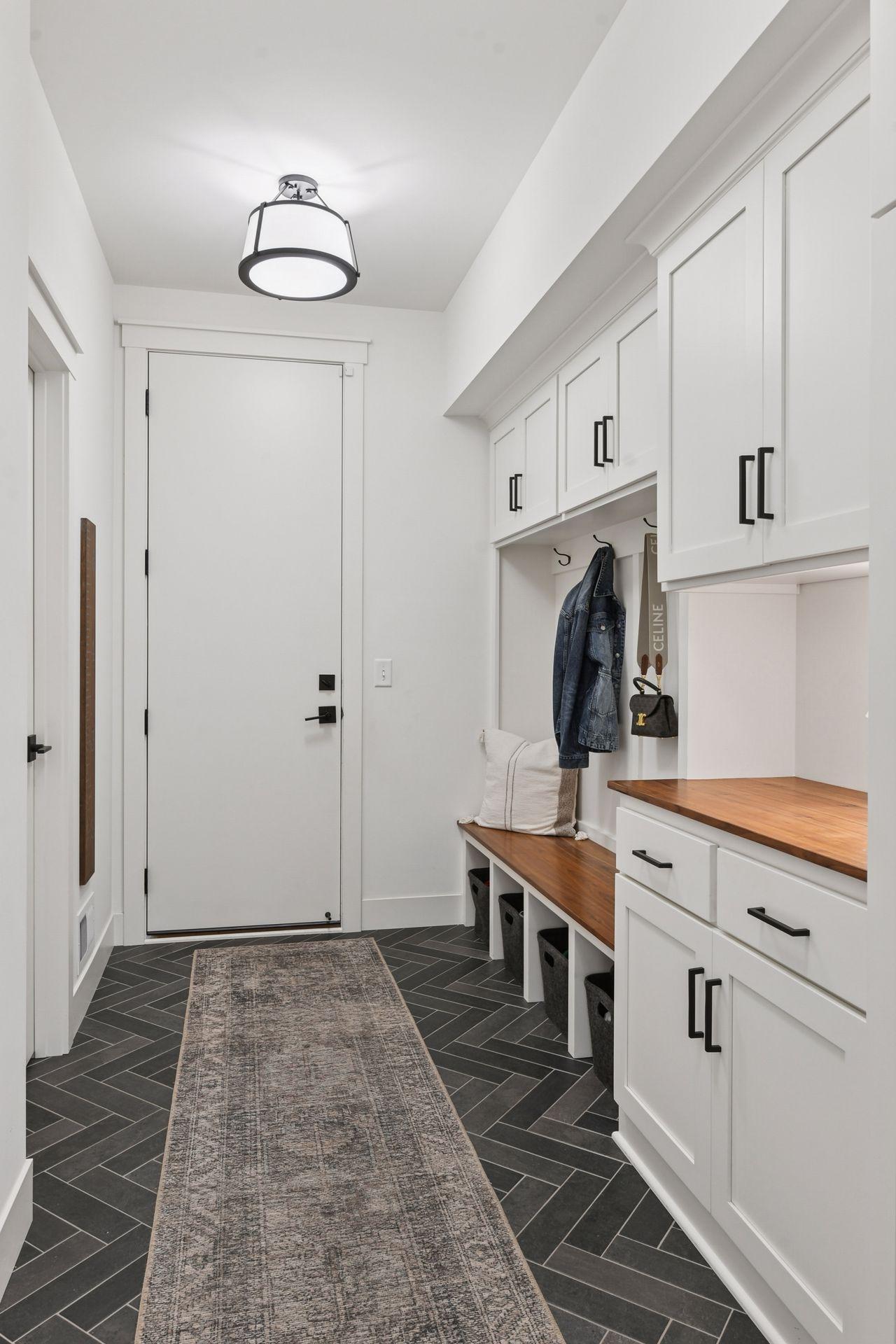 Edina, Minnesota, 55424, United States, 5 Bedrooms Bedrooms, ,5 BathroomsBathrooms,Residential,Active,1952315