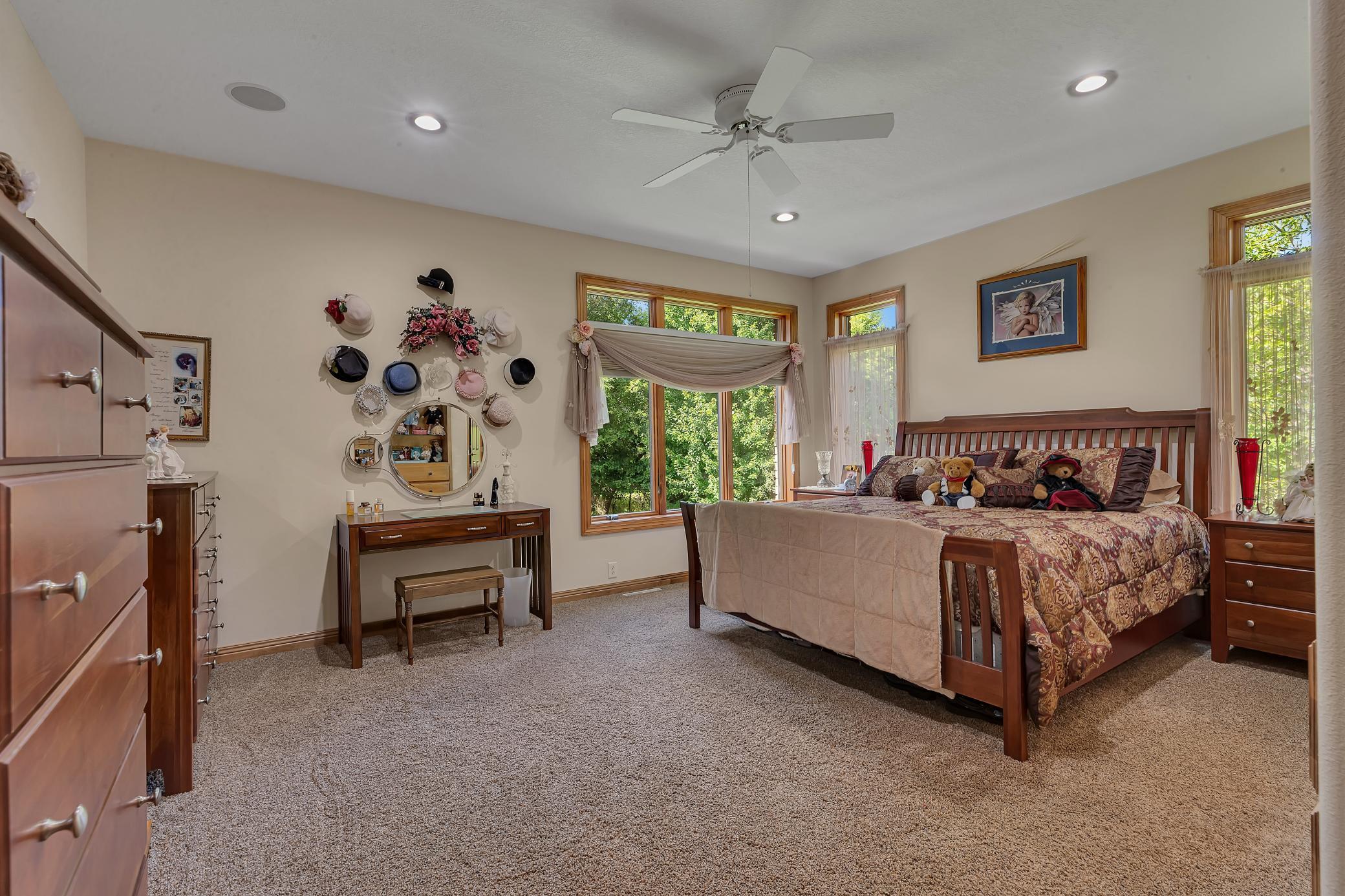 Saint Cloud, Minnesota, 56301, United States, 4 Bedrooms Bedrooms, ,3 BathroomsBathrooms,Residential,Active,1952283