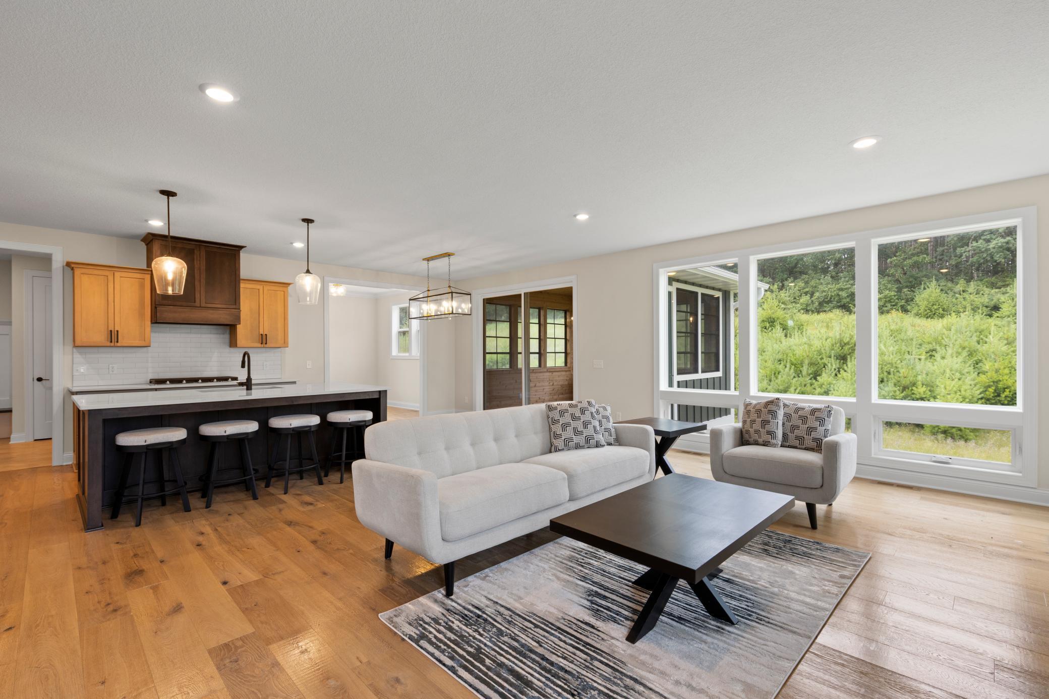 Lake Elmo, Minnesota, 55042, United States, 5 Bedrooms Bedrooms, ,5 BathroomsBathrooms,Residential,Active,1899902