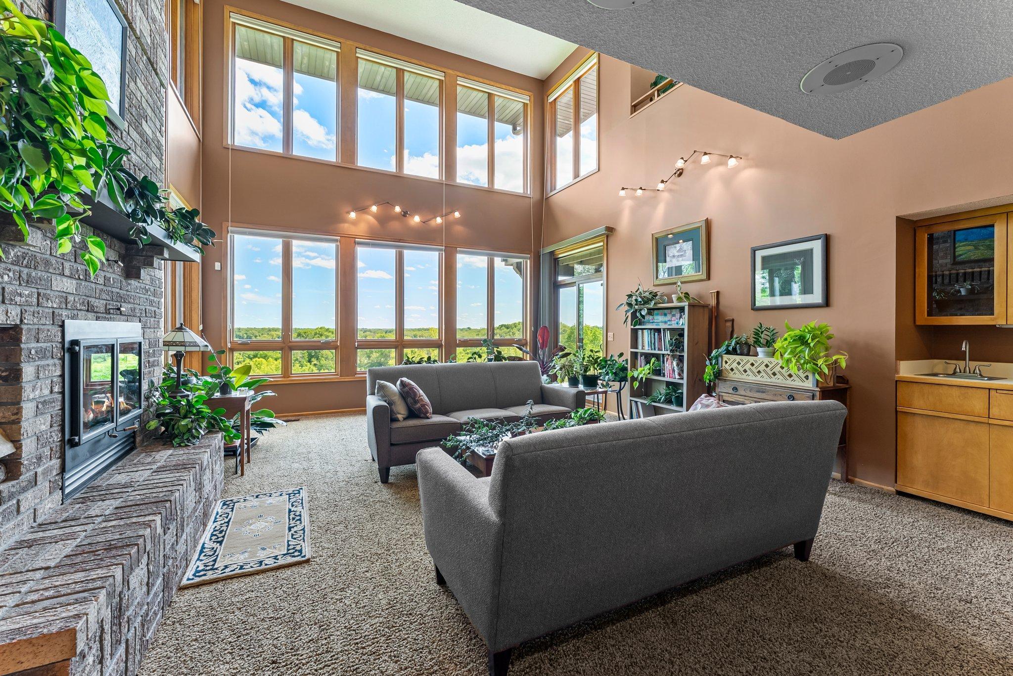 Northfield, Minnesota, 55057, United States, ,3 BathroomsBathrooms,Residential,Active,1843421