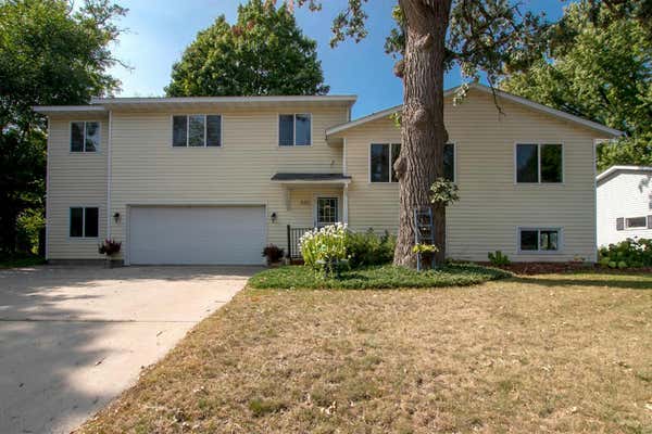 630 DALE ST SW, HUTCHINSON, MN 55350 - Image 1