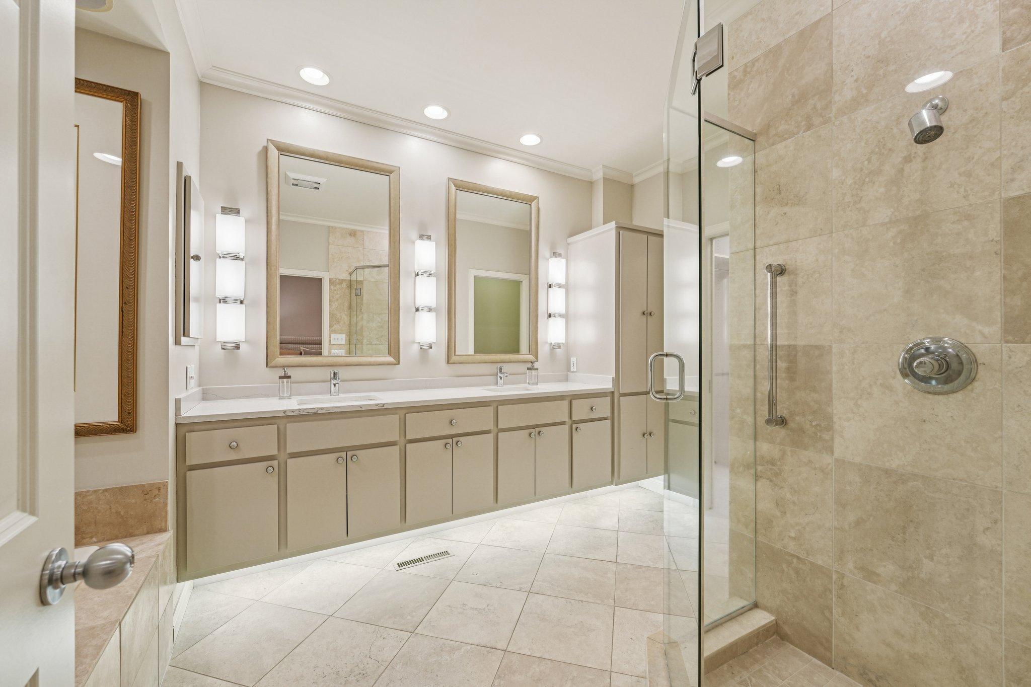 Excelsior, Minnesota, 55331, United States, 3 Bedrooms Bedrooms, ,4 BathroomsBathrooms,Residential,Active,1914838