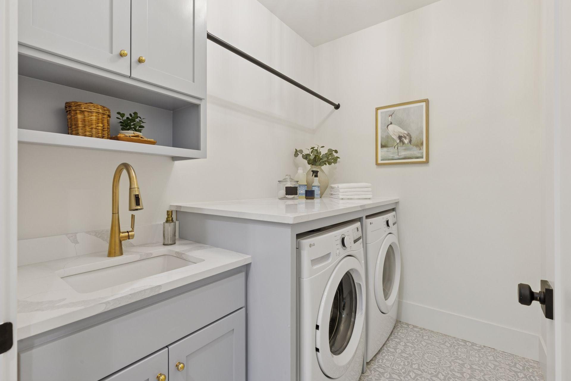 Eagan, Minnesota, 55123, United States, 3 Bedrooms Bedrooms, ,3 BathroomsBathrooms,Residential,Active,1936421