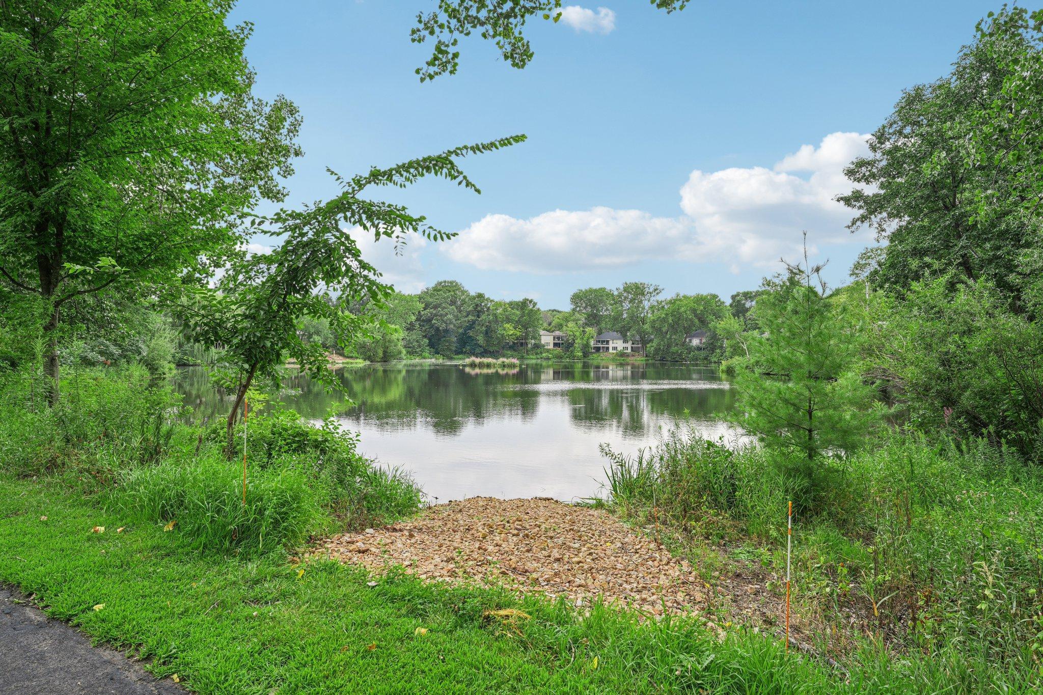 Excelsior, Minnesota, 55331, United States, 3 Bedrooms Bedrooms, ,4 BathroomsBathrooms,Residential,Active,1914838
