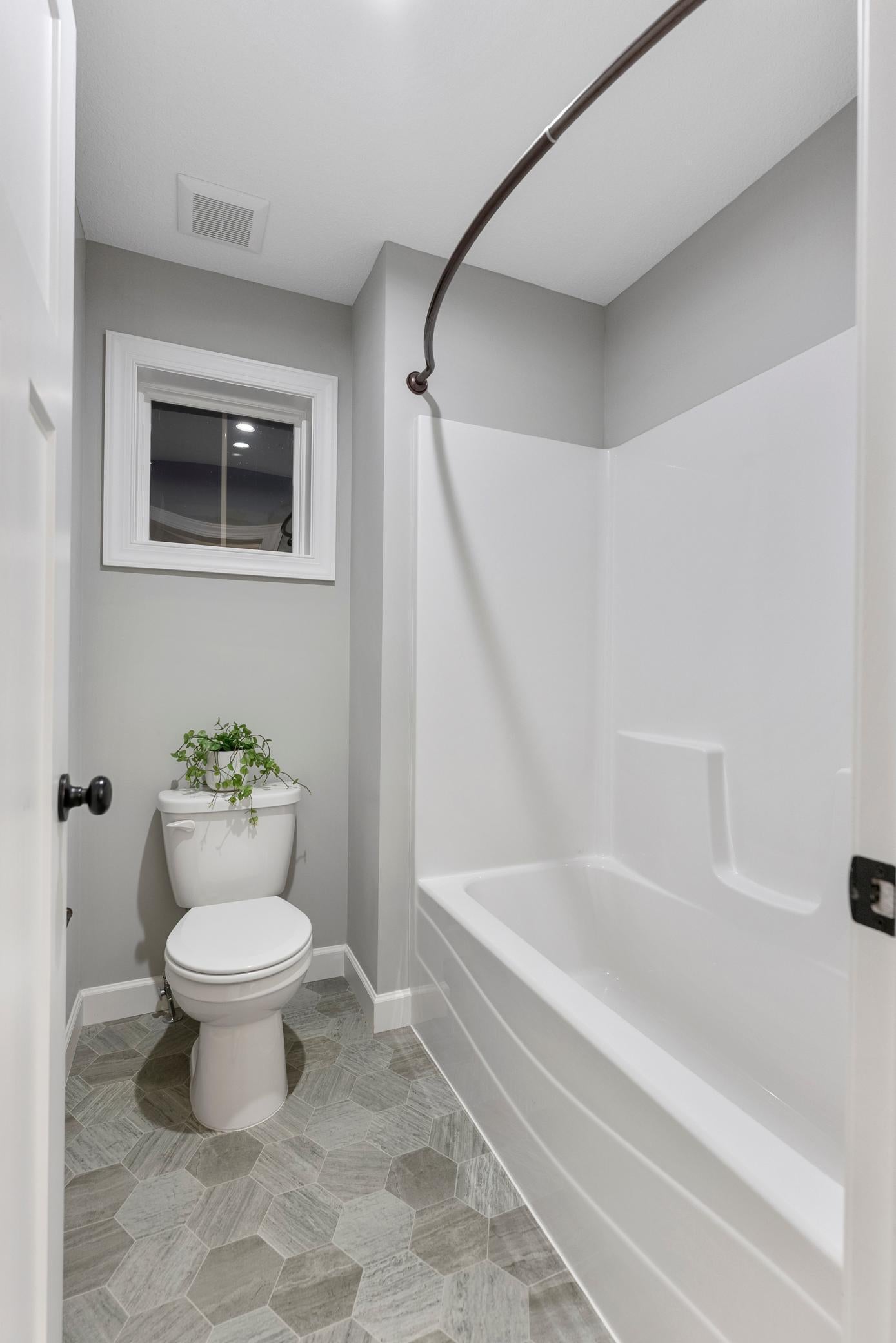 Andover, Minnesota, 55304, United States, 5 Bedrooms Bedrooms, ,5 BathroomsBathrooms,Residential,Active,1943833