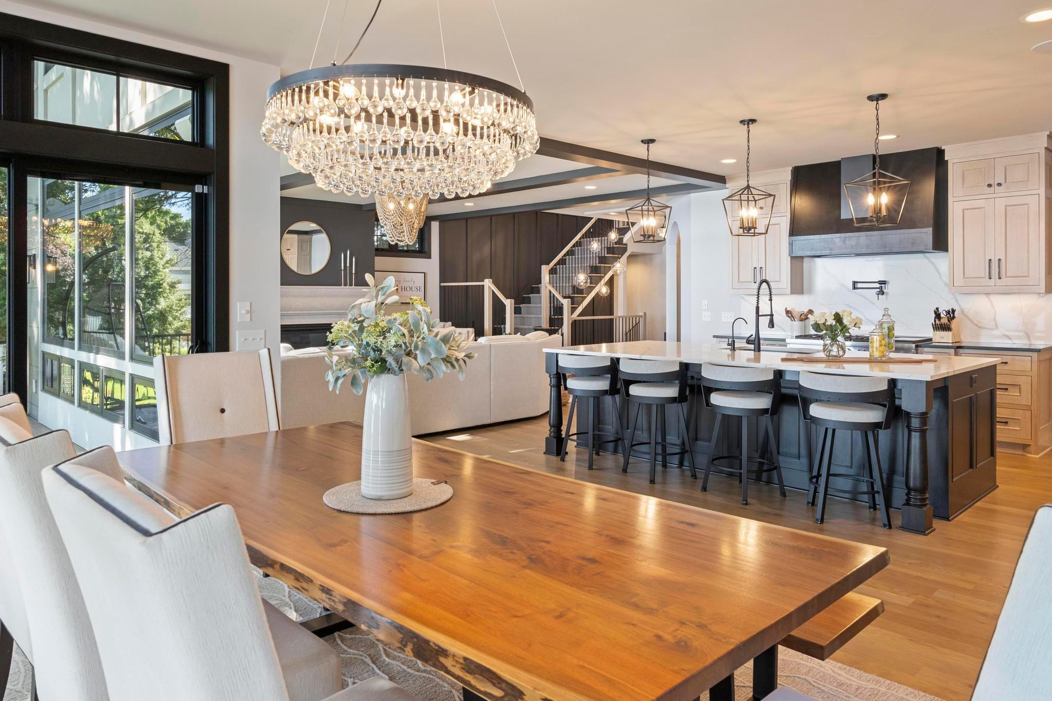 Excelsior, Minnesota, 55331, United States, 5 Bedrooms Bedrooms, ,5 BathroomsBathrooms,Residential,Active,1880009