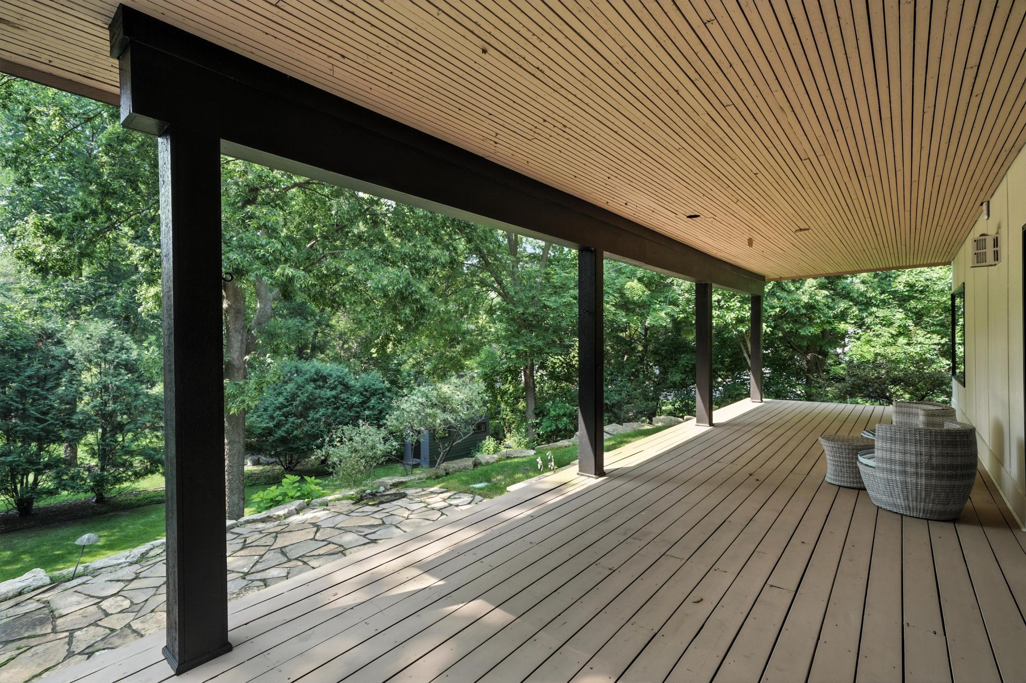 Minnetonka, Minnesota, 55345, United States, 5 Bedrooms Bedrooms, ,3 BathroomsBathrooms,Residential,Active,1971001